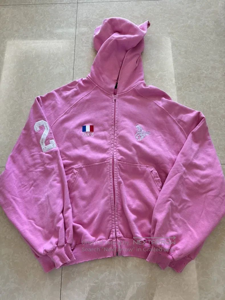 Balenciaga Balenciaga Pink Destroyed Blood Stain War Horse Size US S / EU 44-46 / 1 - 1 Thumbnail