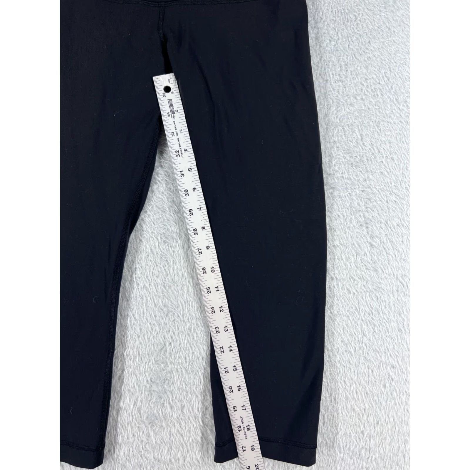 Lululemon Lululemon Womens 8 Black Wunder Under Crop 20" Leggings Yoga Gym Workout Pants Cropped Pockets Size 30" / US 8 / IT 44 - 5 Thumbnail