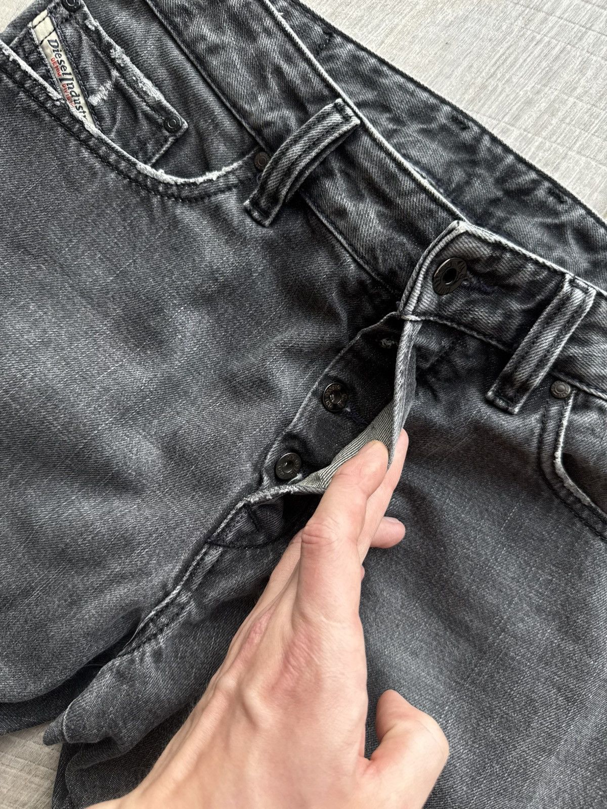 Diesel Diesel Biker Paint Drip Slim Fit Distressed Jeans Denim Size US 31 - 7 Thumbnail