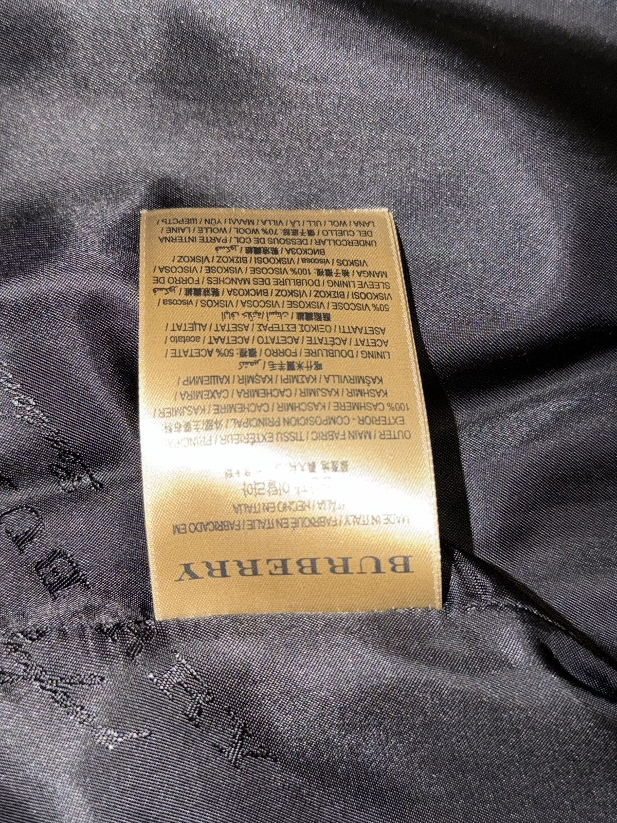 Burberry Pure cashmere trench size 48 retails $4500 Size US M / EU 48-50 / 2 - 8 Thumbnail