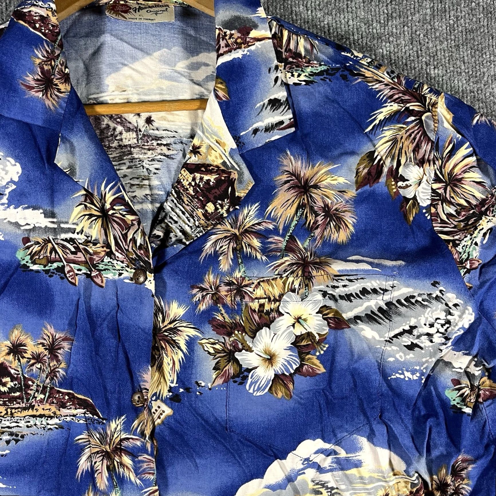 Hilo Hattie VINTAGE Hilo Hattie Shirt Blue Hawaiian Floral Button-Up Mens XL Regular Fit Size US XL / EU 56 / 4 - 2 Thumbnail