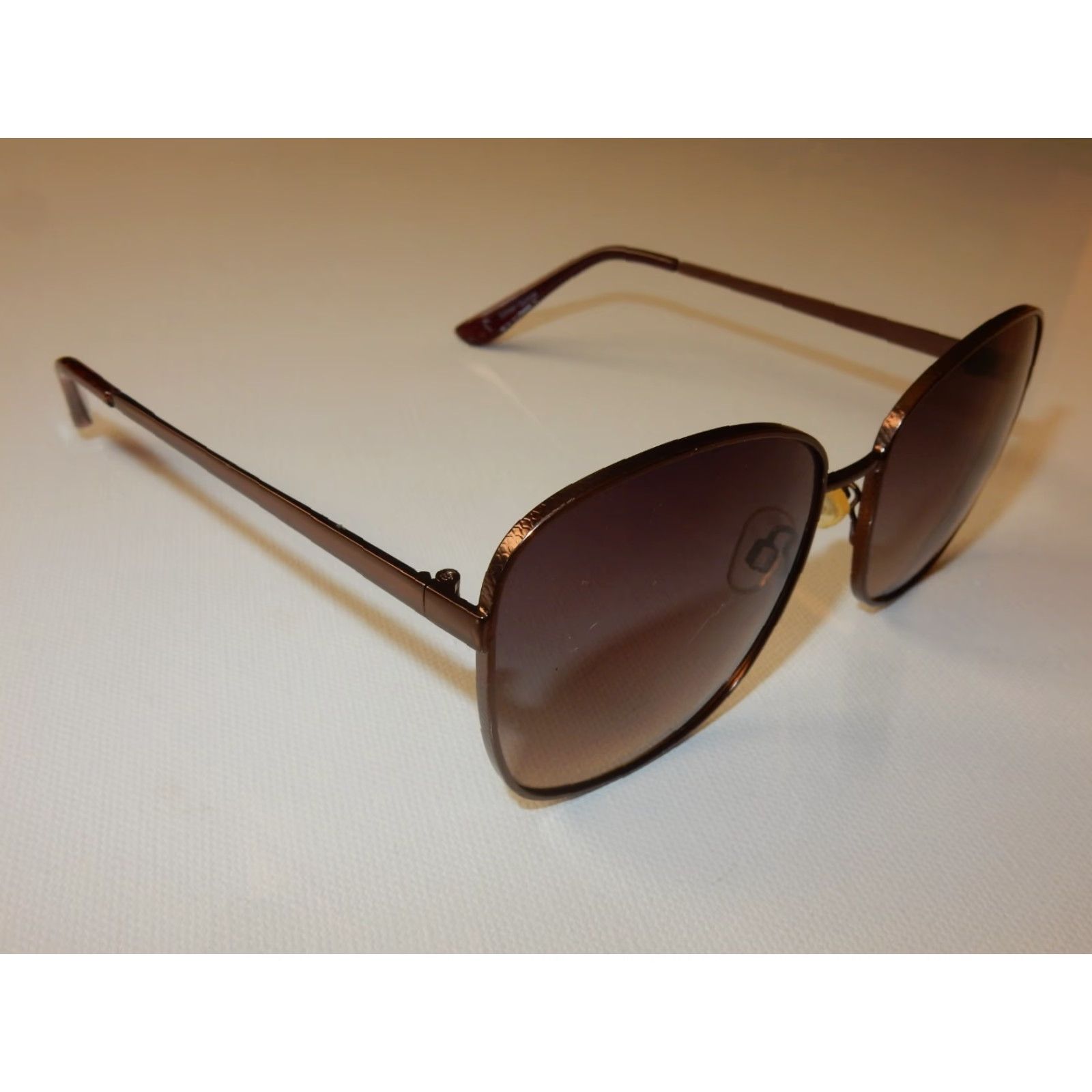 Vera Wang Vera Wang Simply Sunglasses Women Size ONE SIZE - 2 Thumbnail