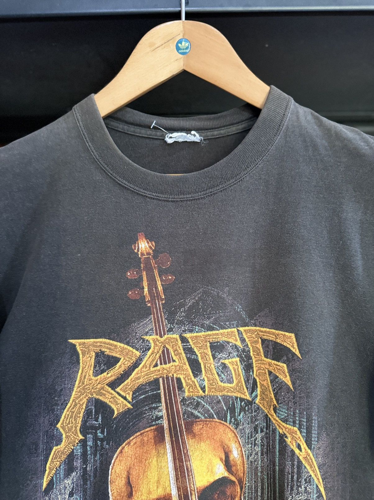 Vintage Thrashed Vintage 90s Rage The Christmas Shows Sun Faded Tee Size US L / EU 52-54 / 3 - 4 Thumbnail