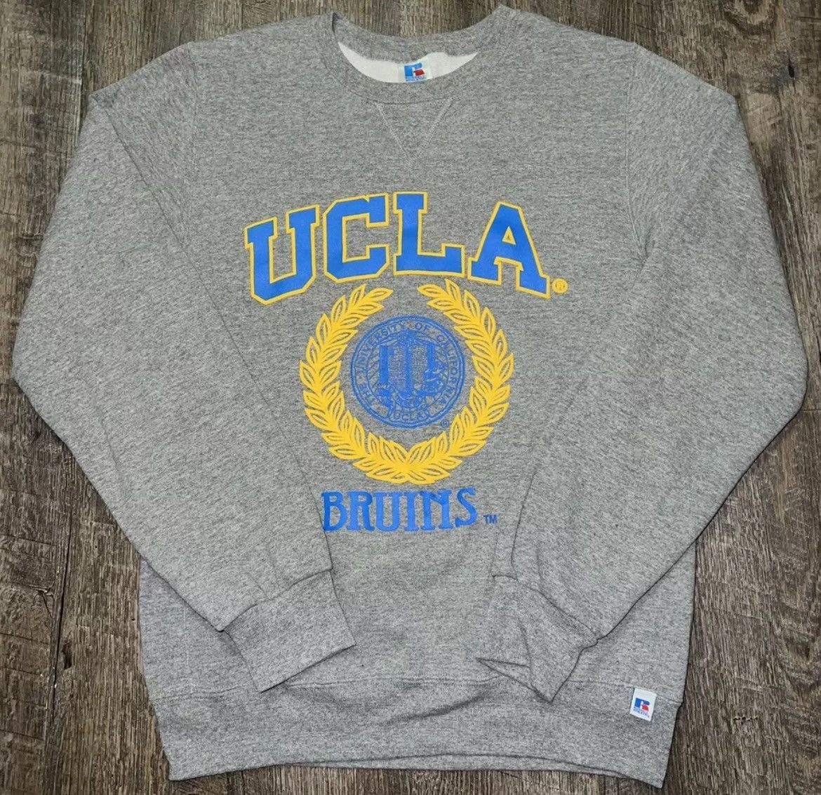 Russell Athletic × Vintage Vintage UCLA Crewneck Sweater Size Small NWOT Size US S / EU 44-46 / 1 - 1 Thumbnail