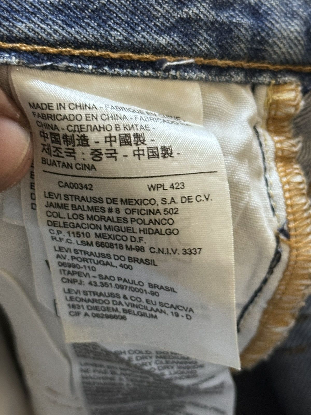 Levi's Vintage Clothing Vintage Levi’s 501 CT Selvedge Distressed Denim Size US 30 / EU 46 - 10 Thumbnail