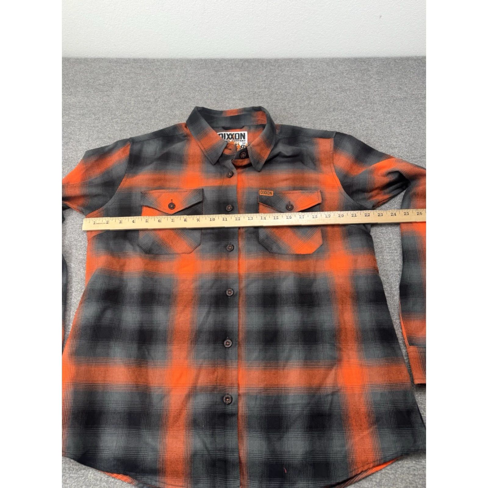 Vintage Dixxon Flannel Company Salem 13 Flannel Shirt Womens XL Orange / Black Button-Up Plaid Long Sleeve Womens Pockets Casual Vintage: No Size XL / US 12-14 / IT 48-50 - 4 Thumbnail