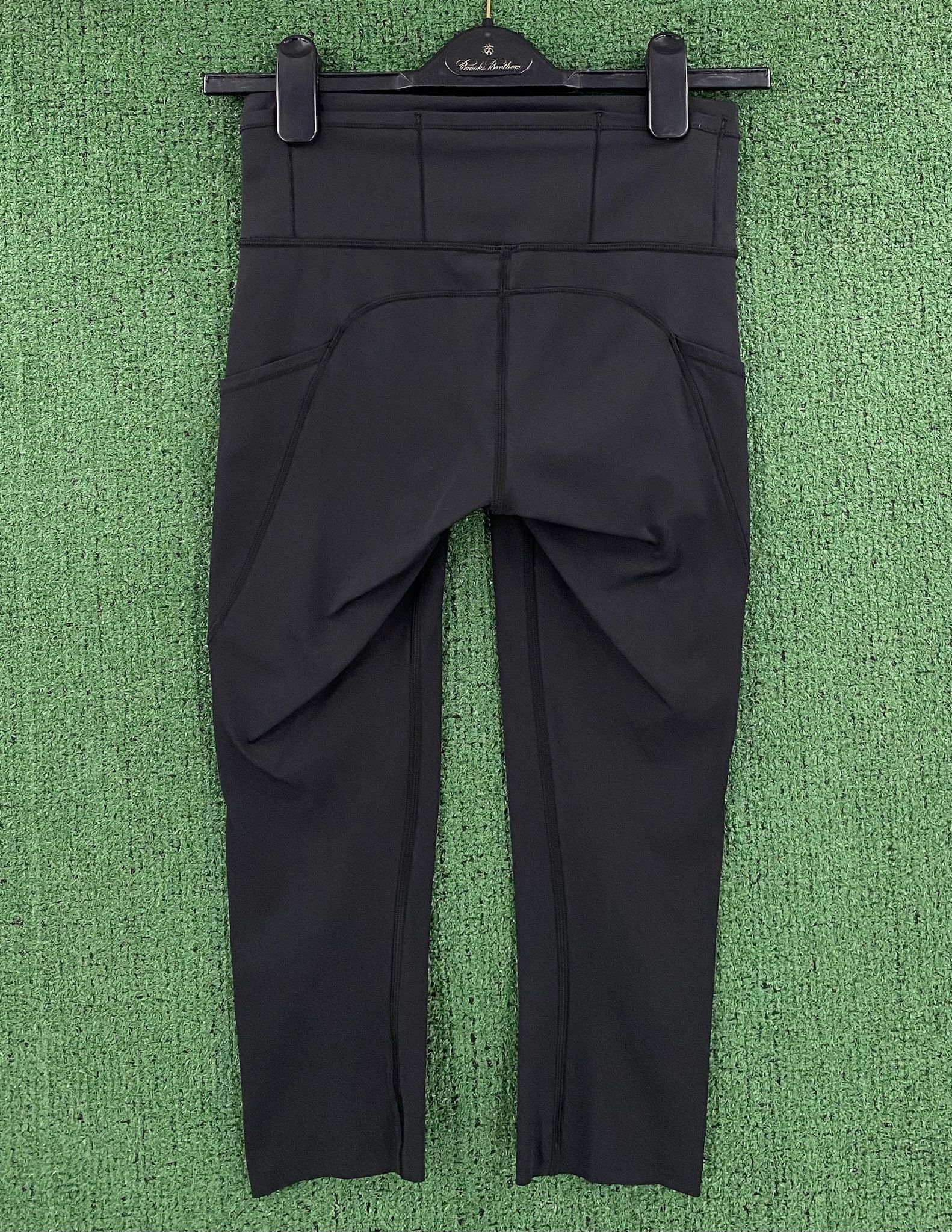 Lululemon Lululemon Fast & Free Crop Leggings W/ Pockets Black Size 4 Size 26" / US 2 / IT 38 - 5 Thumbnail
