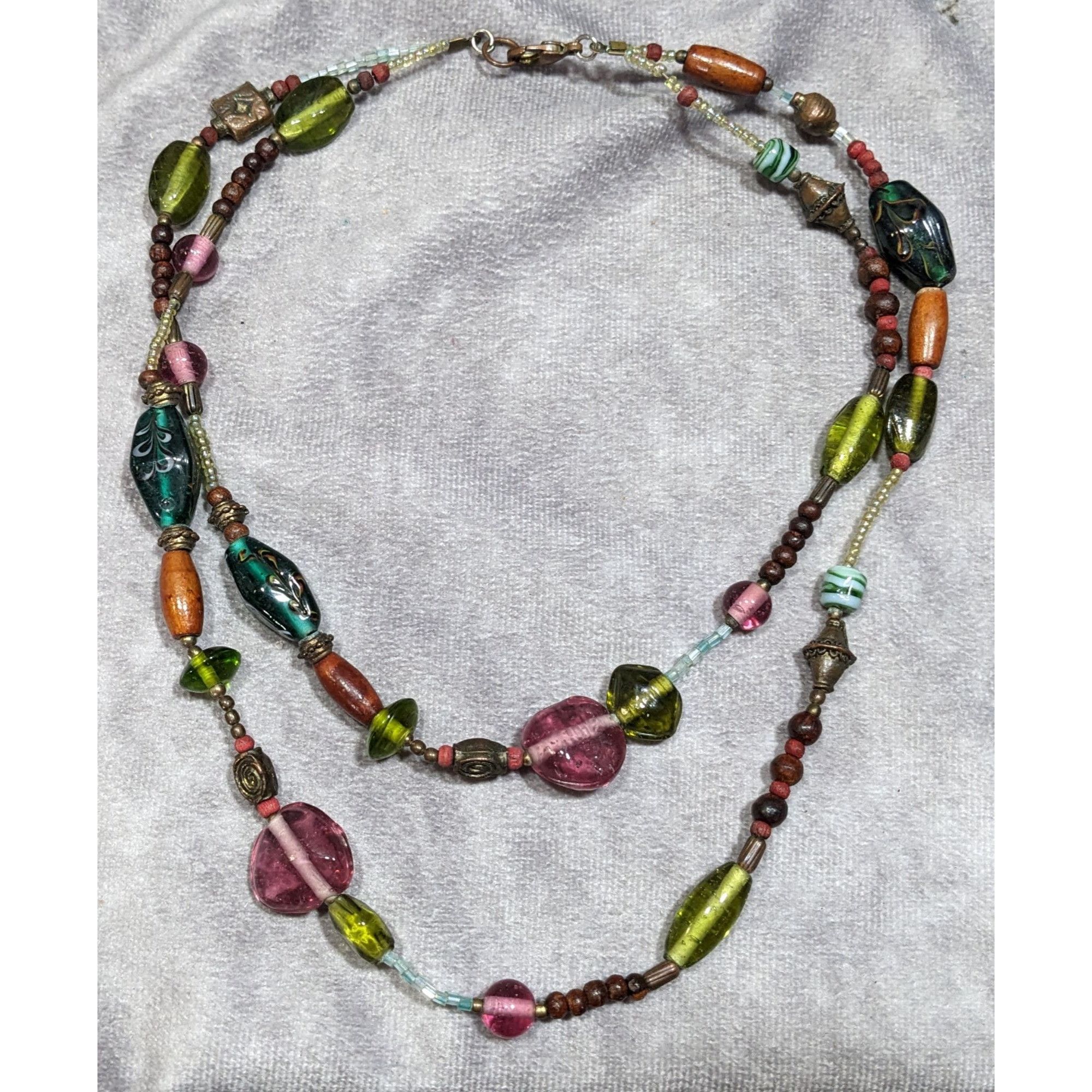 Handmade Handmade Cottagecore Pink And Green Layered Glass Beaded Nec Size ONE SIZE - 5 Thumbnail