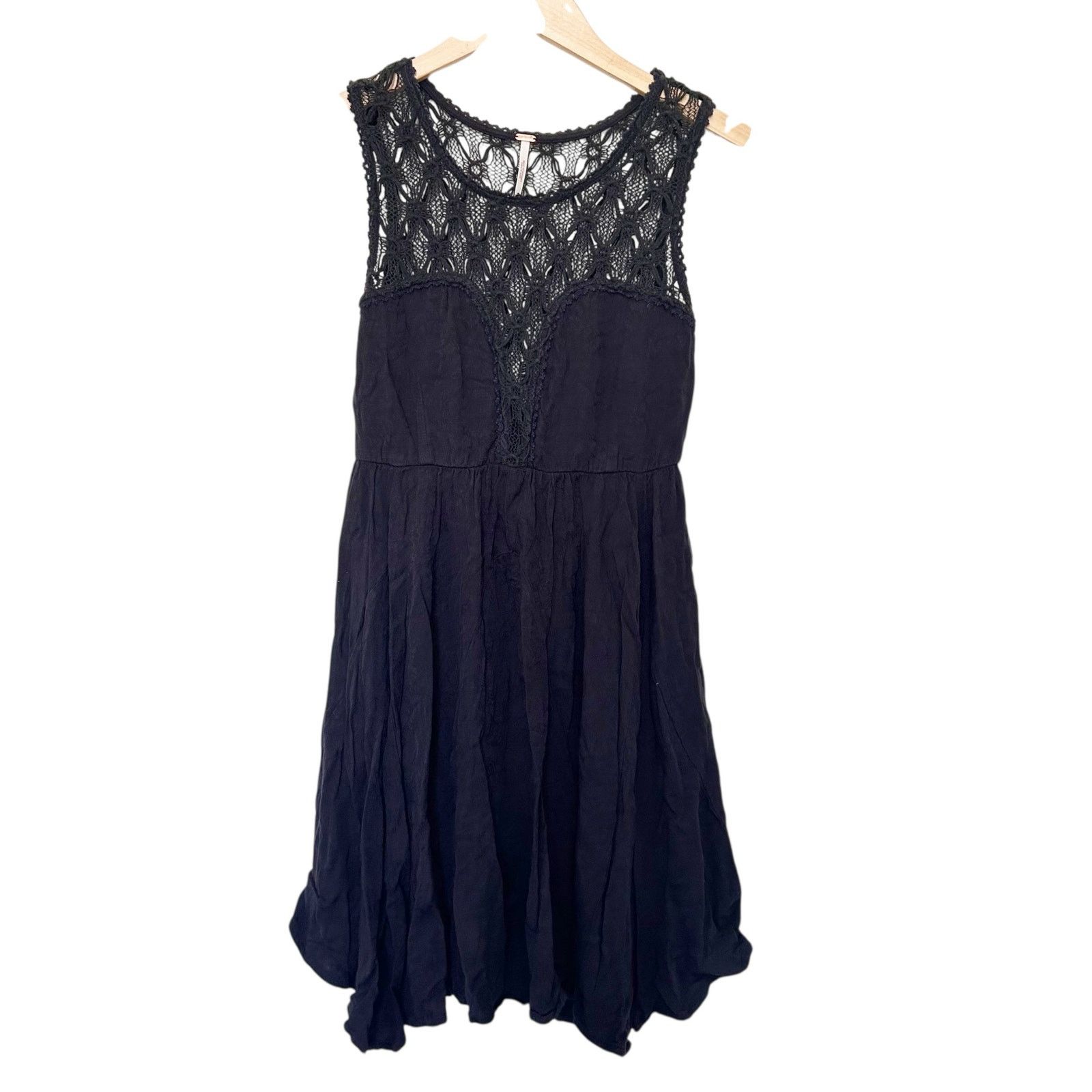 Free People Free People Black Fiesta Mini Dress Sz XS Size XS / US 0-2 / IT 36-38 - 1 Thumbnail