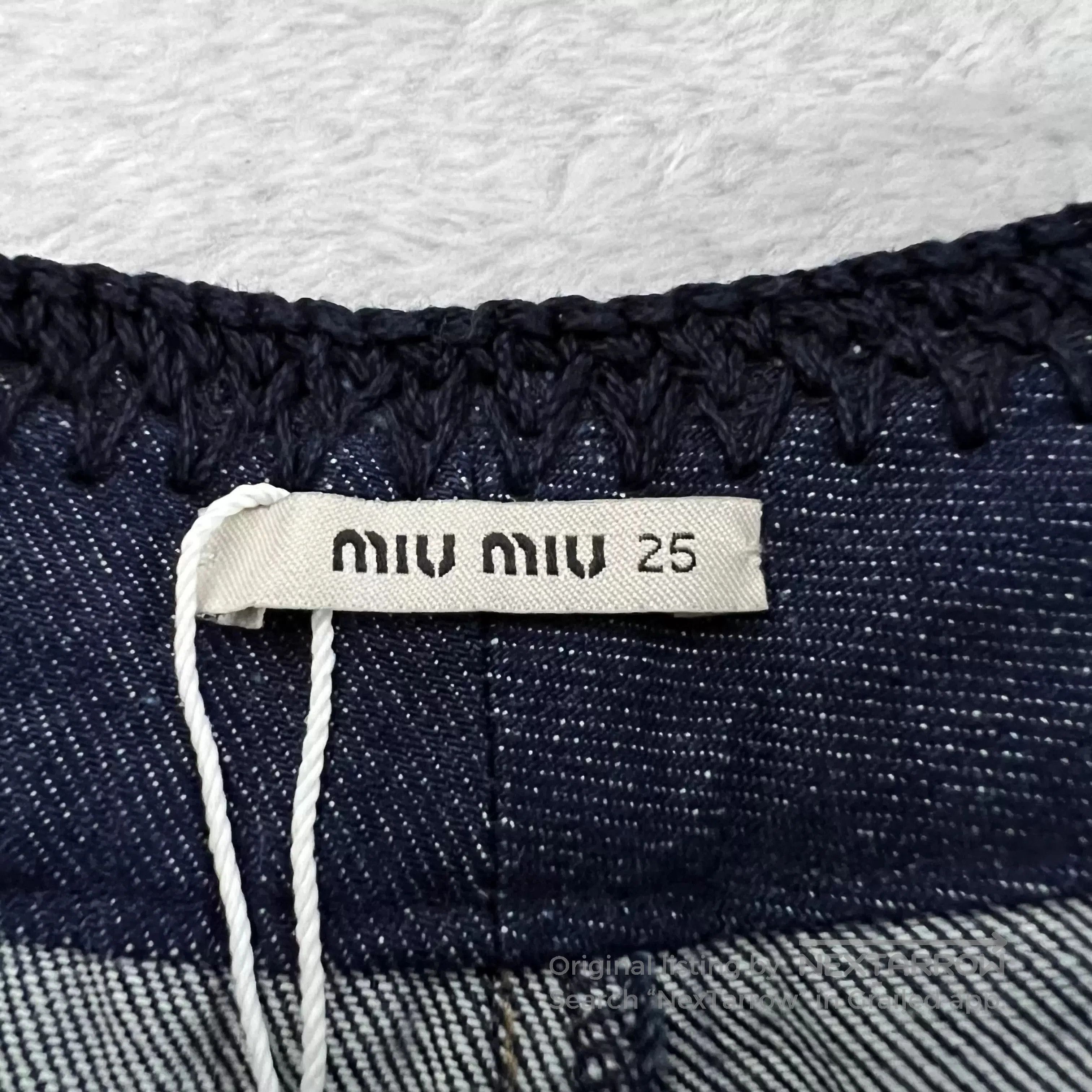Miu Miu Miu Miu Blue Embroidered Denim Shorts. Size 25" / US 0 / IT 36 - 3 Thumbnail