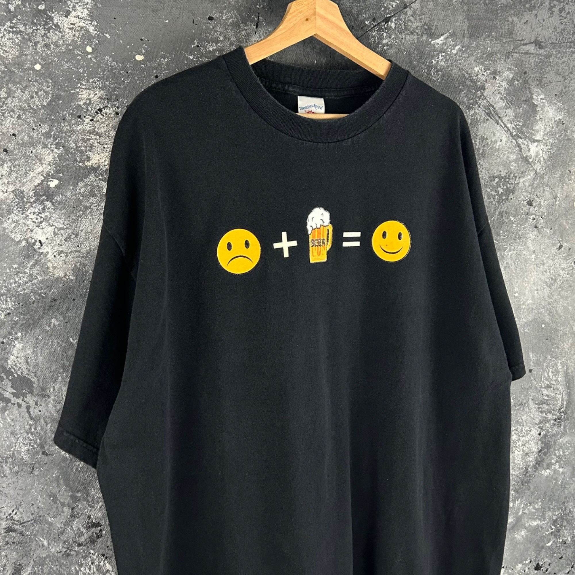 Vintage Vintage 2000’s Beer Happy script shirt Size US XXL / EU 58 / 5 - 2 Thumbnail