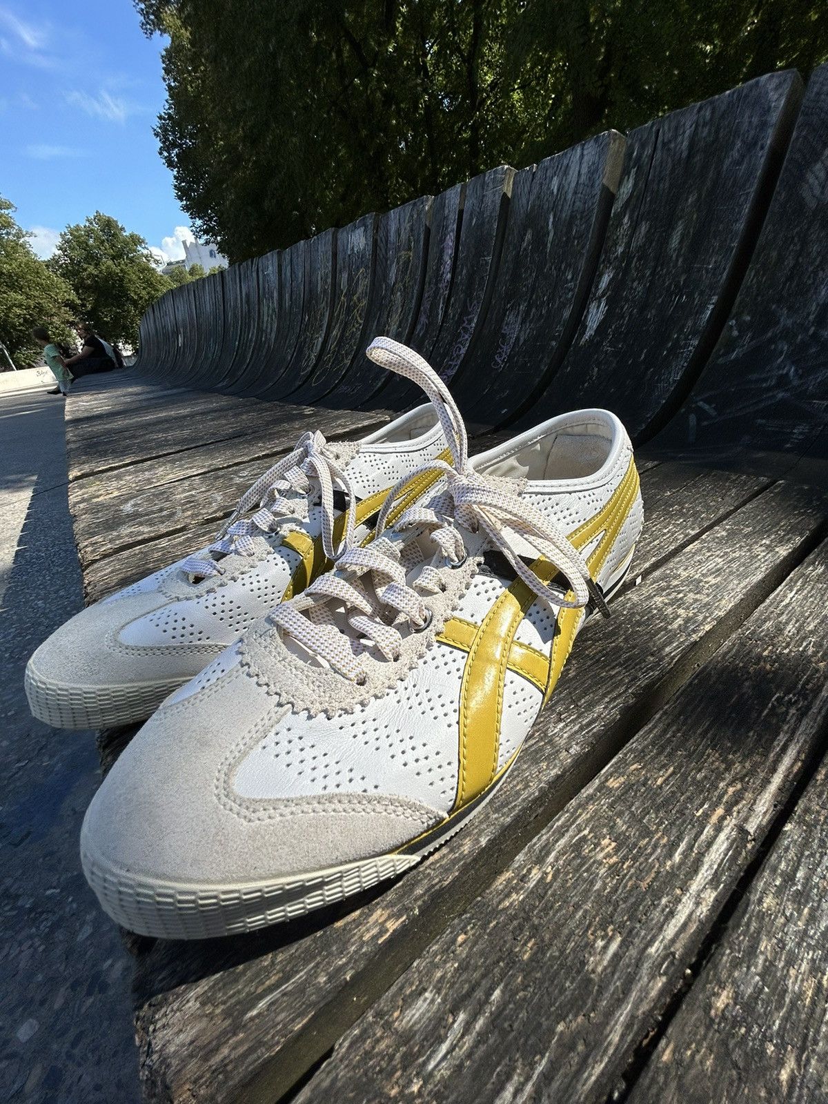 Vintage Vintage Onitsuka Tiger shoes Size US 10 / EU 43 - 2 Thumbnail