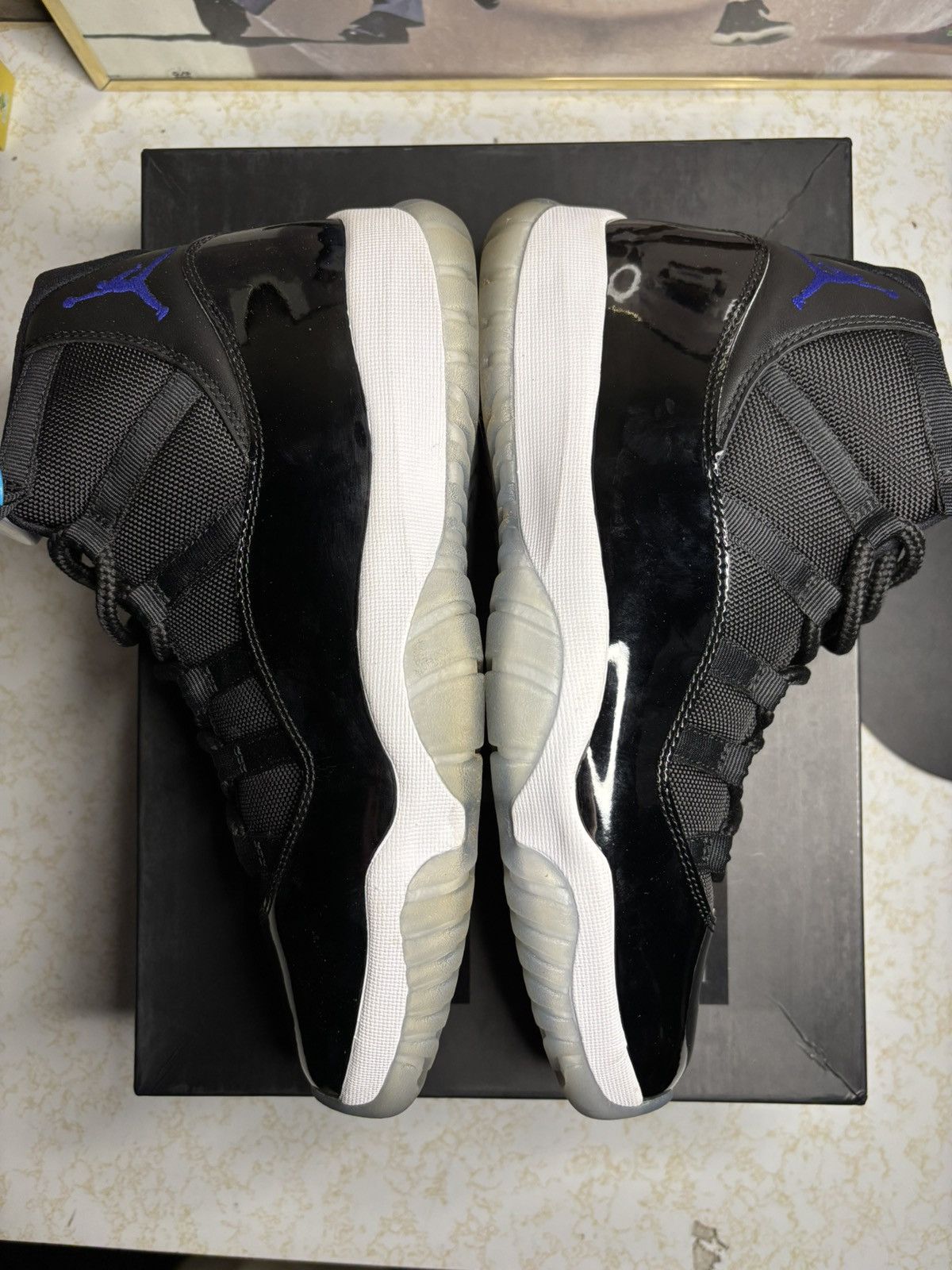 Jordan Brand Air Jordan 11 Retro 2016 Space Jam 2016 Size US 10 / EU 43 - 4 Thumbnail