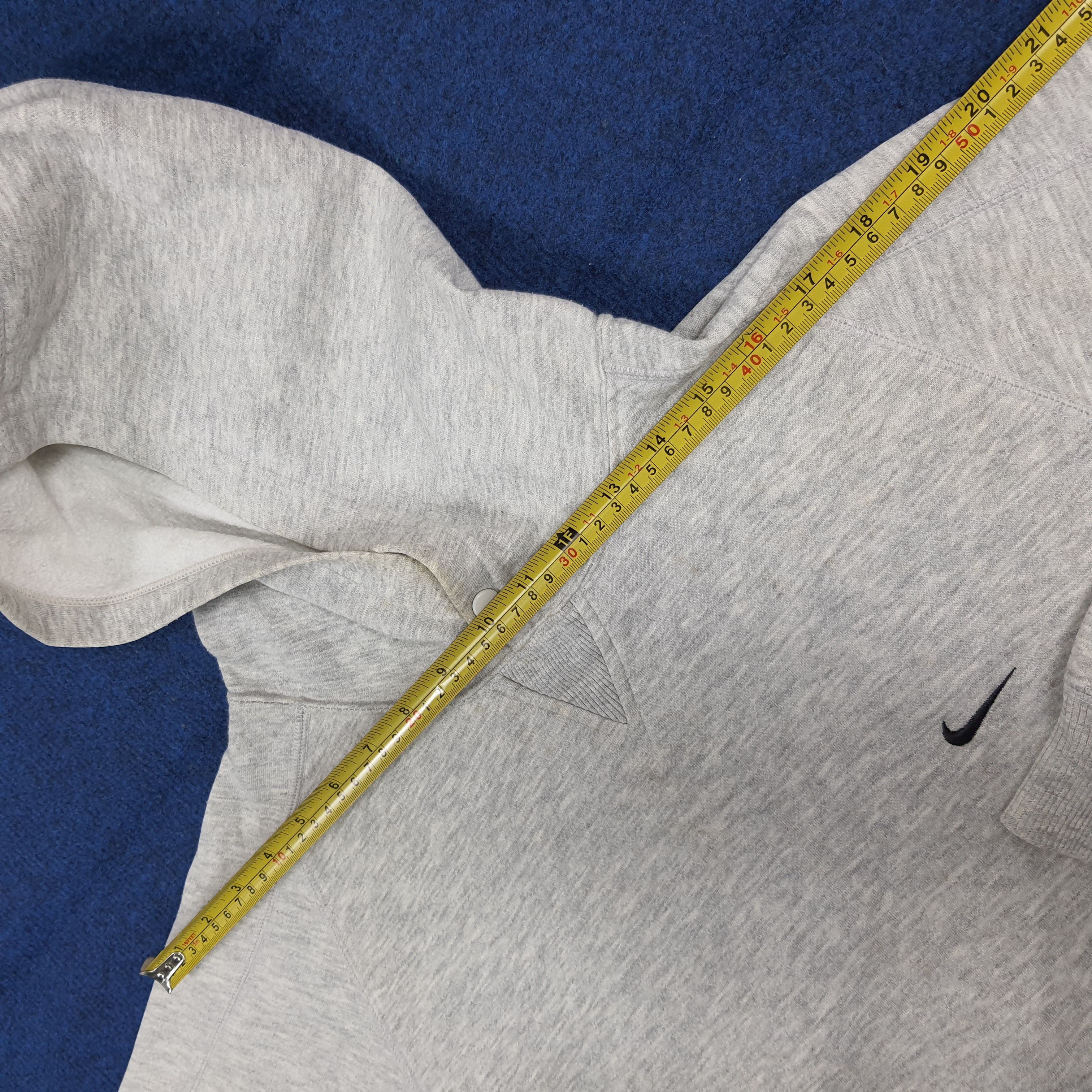 Nike Vintage Nike Small Embroidery Swoosh Grey Hoodie C295N10 Size US M / EU 48-50 / 2 - 10 Thumbnail