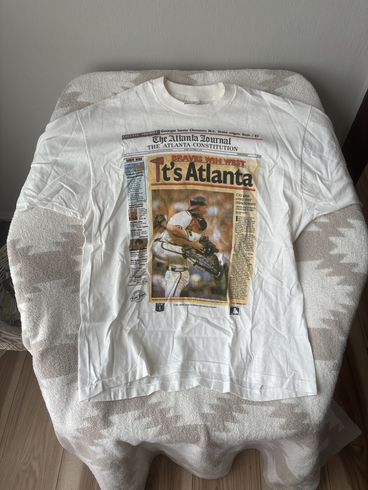 Fruit Of The Loom Vintage Atlanta Braves T-Shirt Size US XL / EU 56 / 4 - 3 Thumbnail