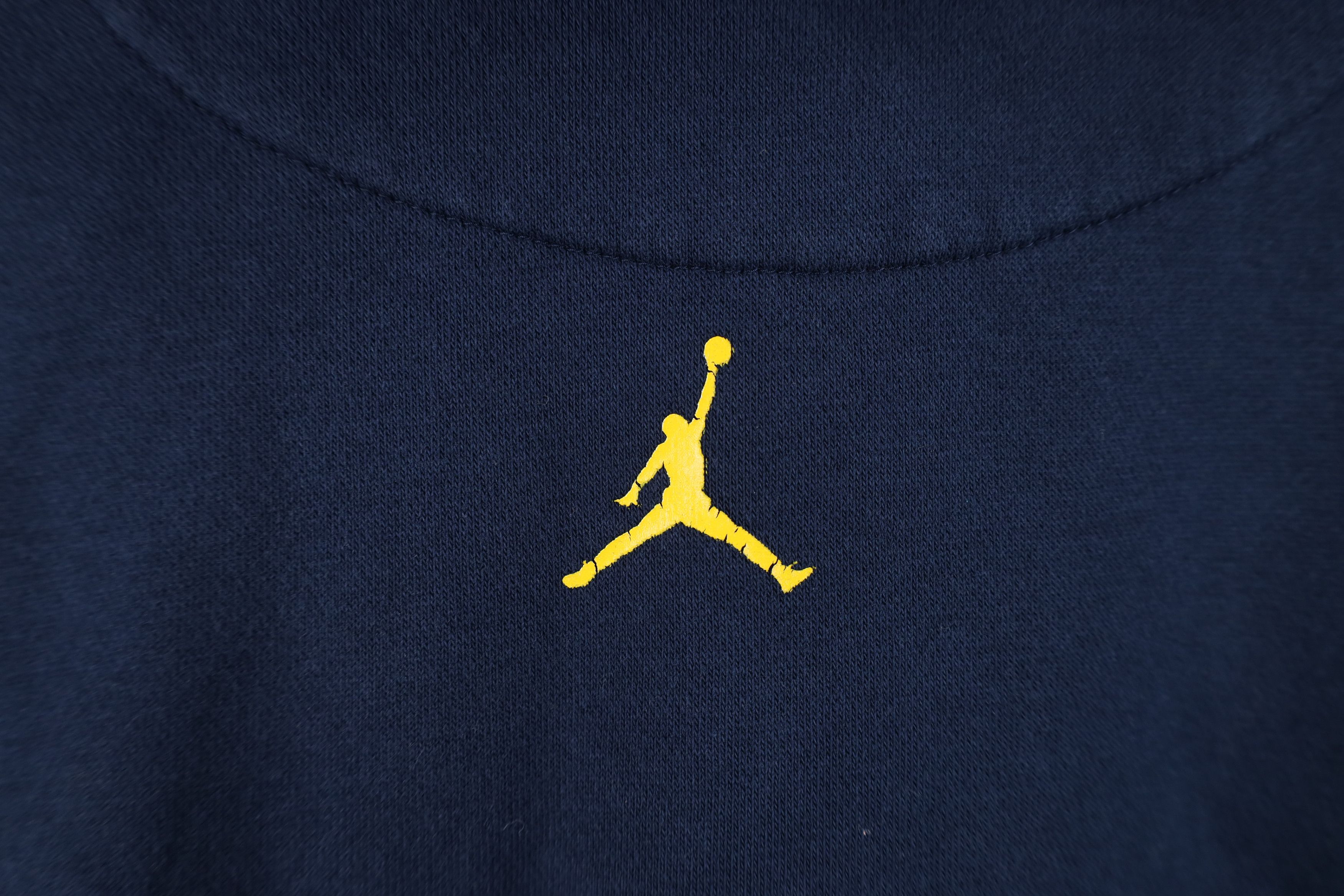 Nike Nike Air Jordan University of Michigan Hoodie Sweatshirt Size US S / EU 44-46 / 1 - 11 Thumbnail