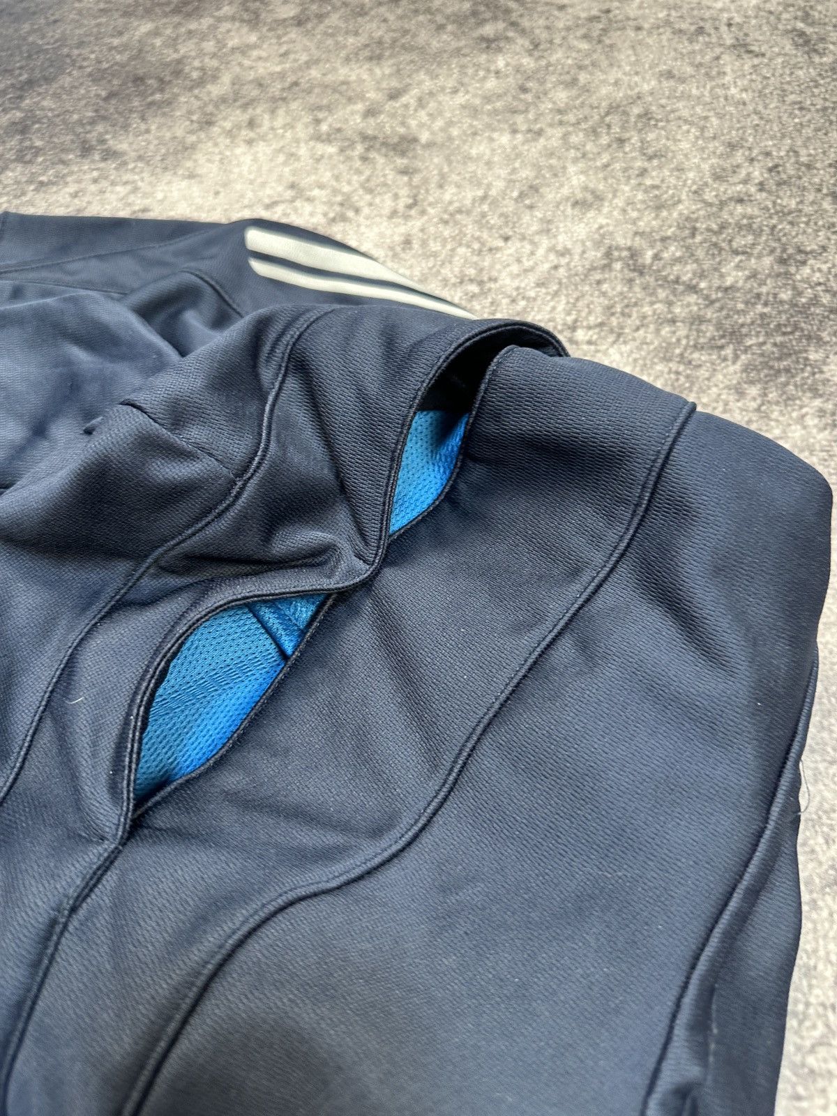 Nike × Vintage Y2K Vintage Nike Central Logo Hoodie Streetwear Rare USA M Size US M / EU 48-50 / 2 - 7 Thumbnail