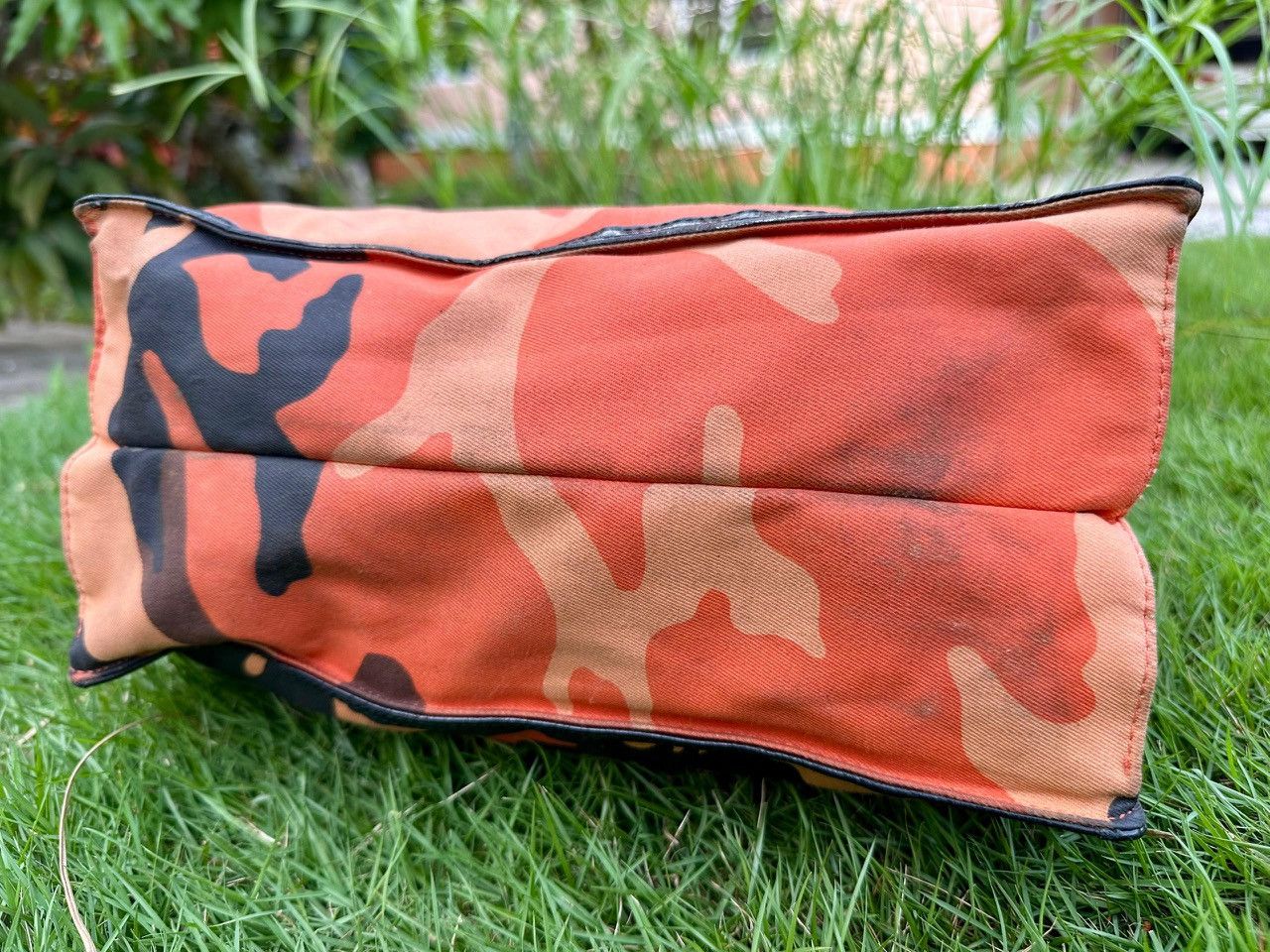 Dior Authentic Christian Dior “MISS DIOR” Camouflage Tote Bag Size ONE SIZE - 5 Thumbnail