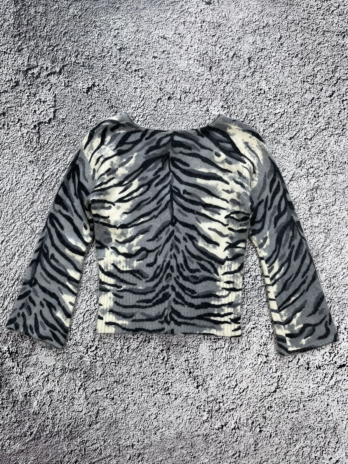 Neiman Marcus Vintage Neiman Marcus Hairy Angora Wool Tiger Print Cardigan Size S / US 4 / IT 40 - 7 Thumbnail