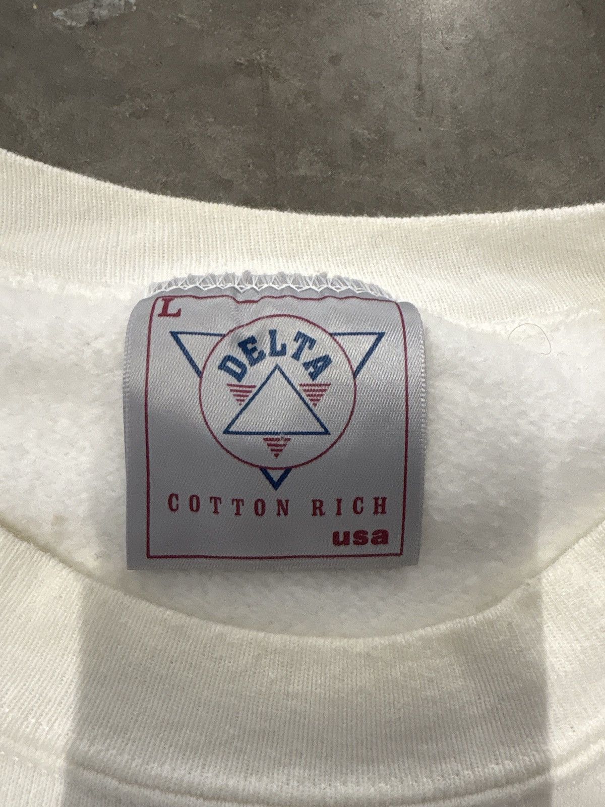Delta × Vintage Vtg 1991 Delta Pierce’s Tavern Crewneck sweatshirt Sz L Size US L / EU 52-54 / 3 - 3 Thumbnail