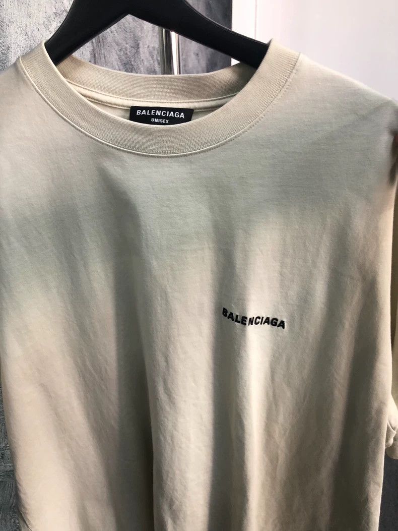 Balenciaga Embroidered slogan gray short sleeve