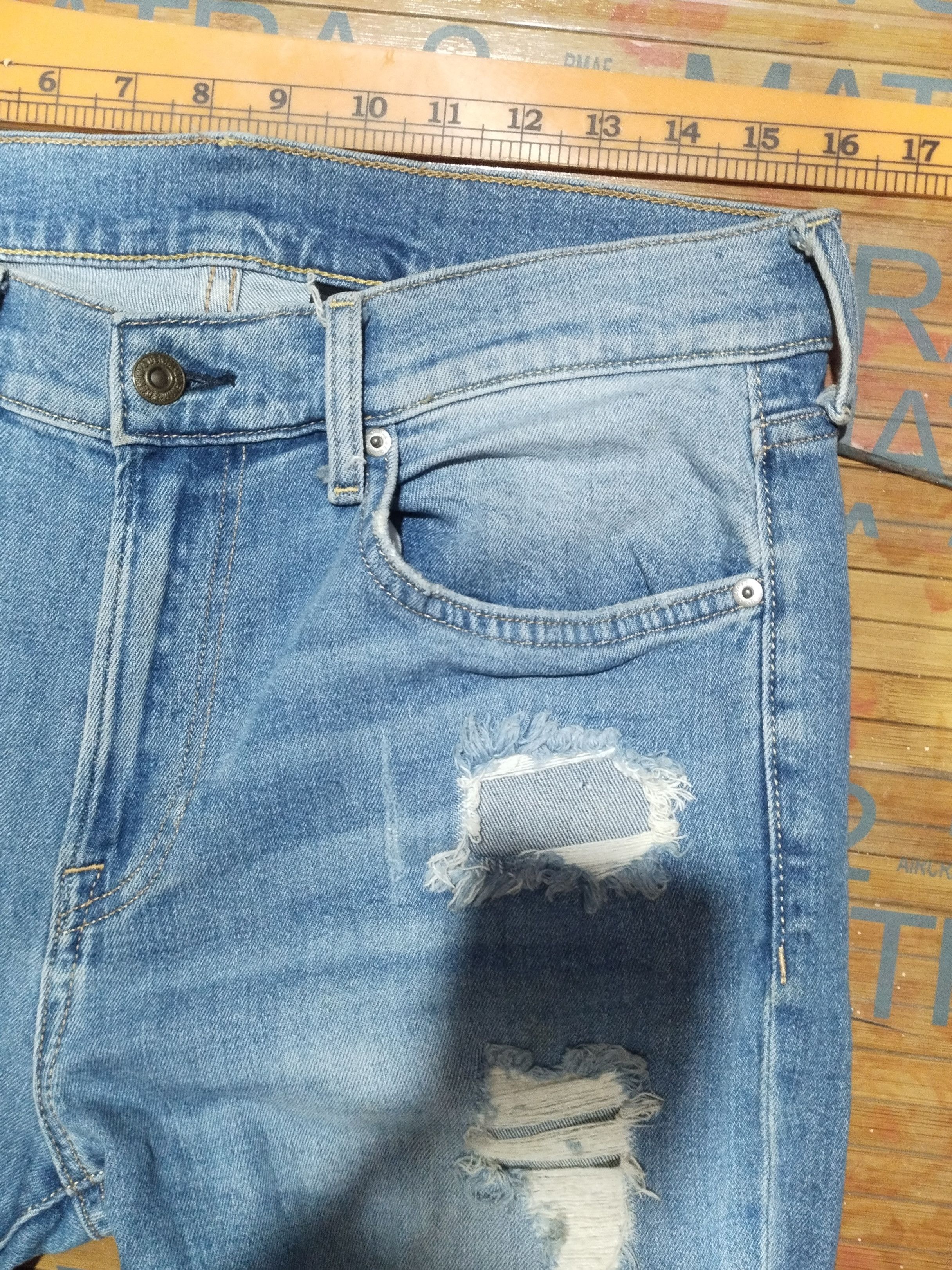 H&M Jeans H,M Denim Sz 33" Size US 33 - 3 Thumbnail