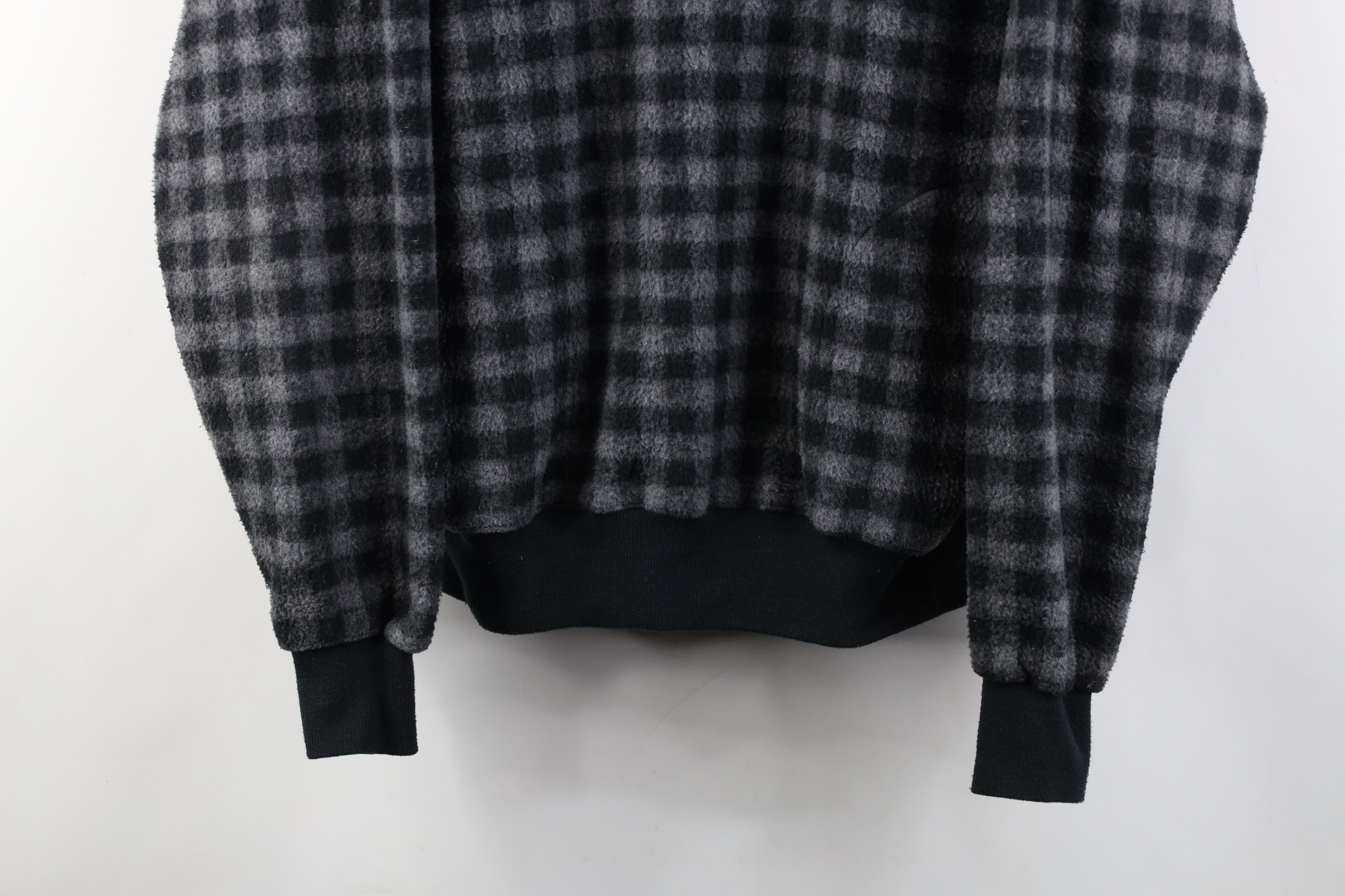 Vintage Vintage 90s Streetwear Fit Checkered Fleece Half Zip Sweater Size US M / EU 48-50 / 2 - 3 Thumbnail