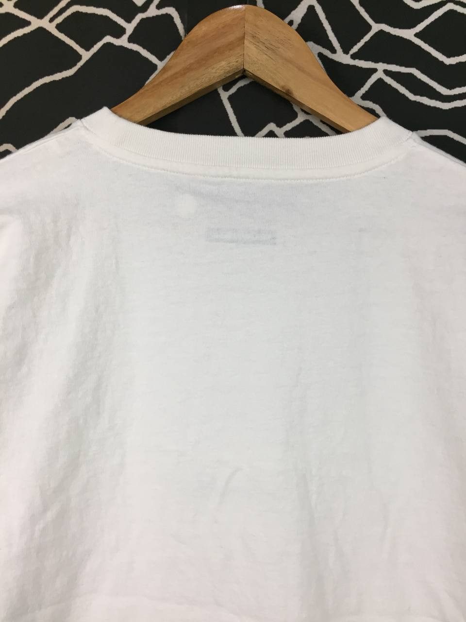 United Arrows United Arrows Brandalised Banksy Parachuting Rats Tee Size US S / EU 44-46 / 1 - 7 Thumbnail