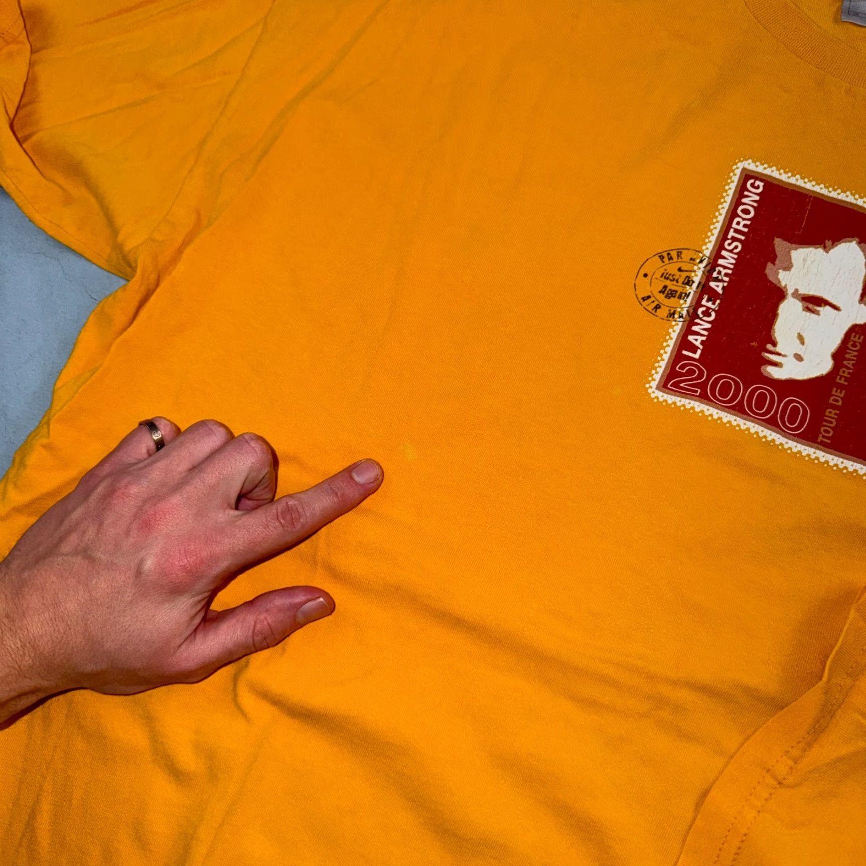 Nike VINTAGE Nike Tour De France 2000 Stamp T Shirt 2XL Yellow Short Sleeve Crew Neck Men Cotton Knit 2000s Size US XXL / EU 58 / 5 - 7 Thumbnail