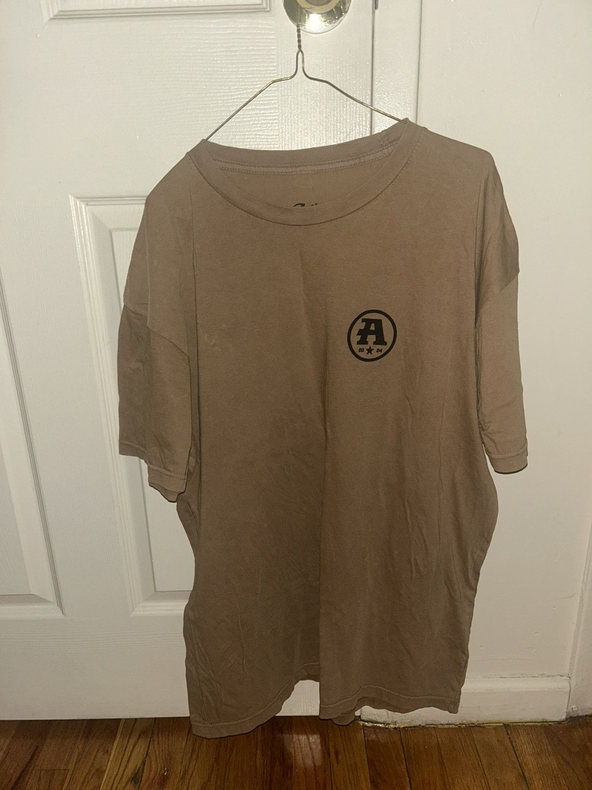 Vintage Vintage Streetwear Party Tshirt (Sz-XL) 100% Authentic Size US XL / EU 56 / 4 - 2 Thumbnail