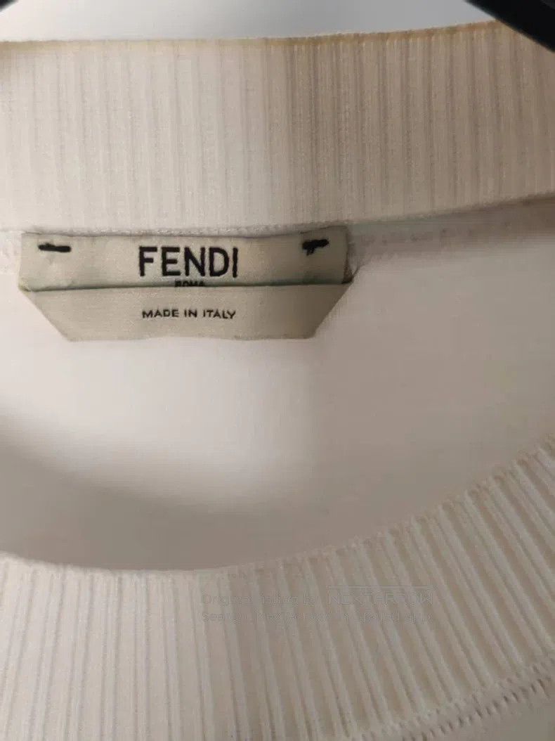 Fendi Fendi Heavyweight Knit Short Sleeve Shirt Size XS / US 0-2 / IT 36-38 - 3 Thumbnail