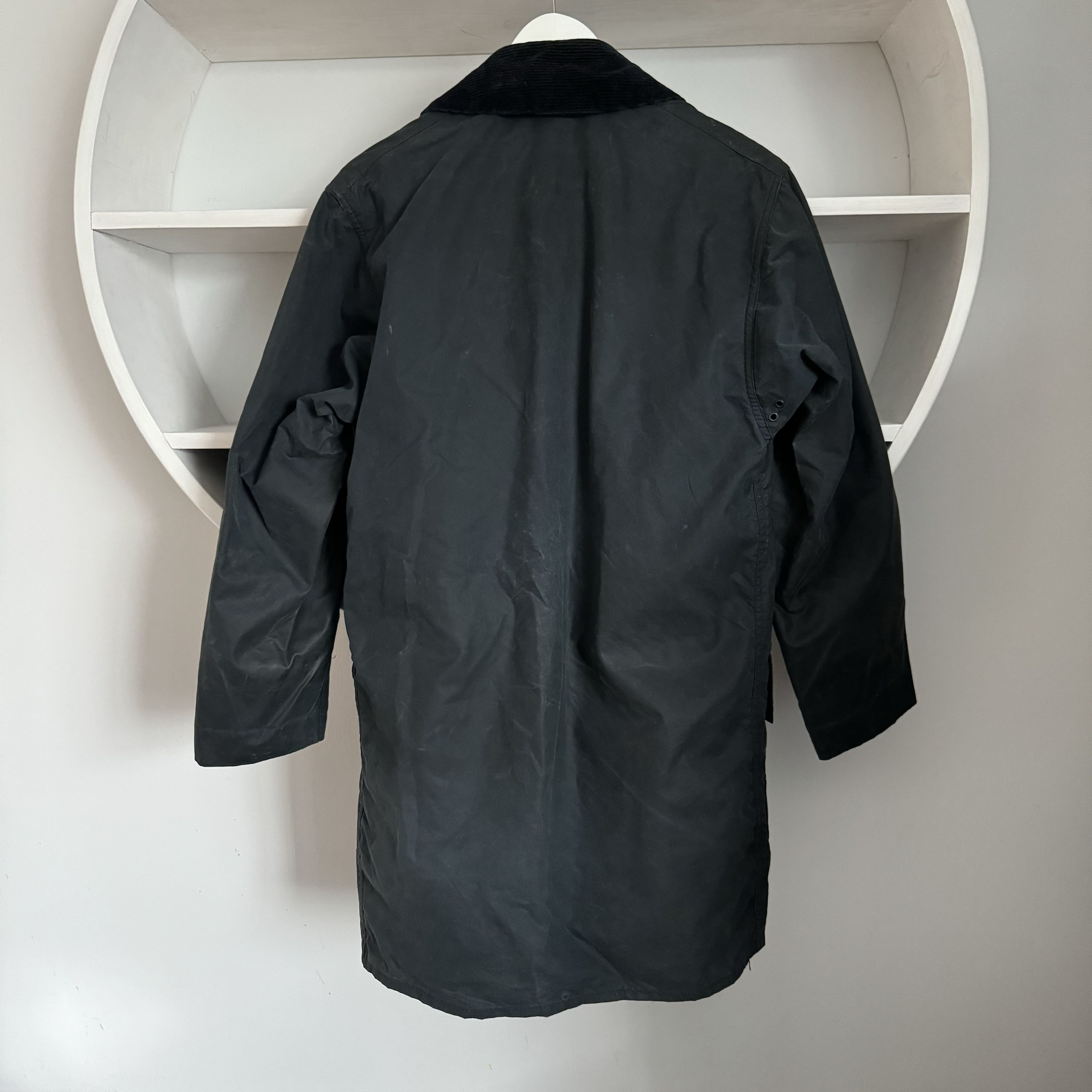 Barbour VINTAGE BARBOUR 2 CRESTS BORDER Waxed Jacket Size S / C34 Size US S / EU 44-46 / 1 - 4 Thumbnail