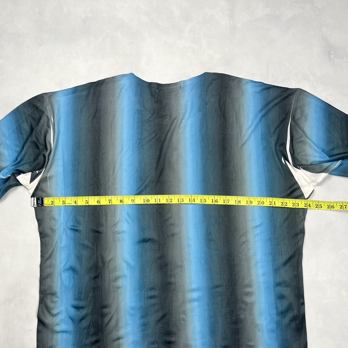Issey Miyake Issey Miyake Men Galaxy T-Shirt Size US XL / EU 56 / 4 - 7 Thumbnail