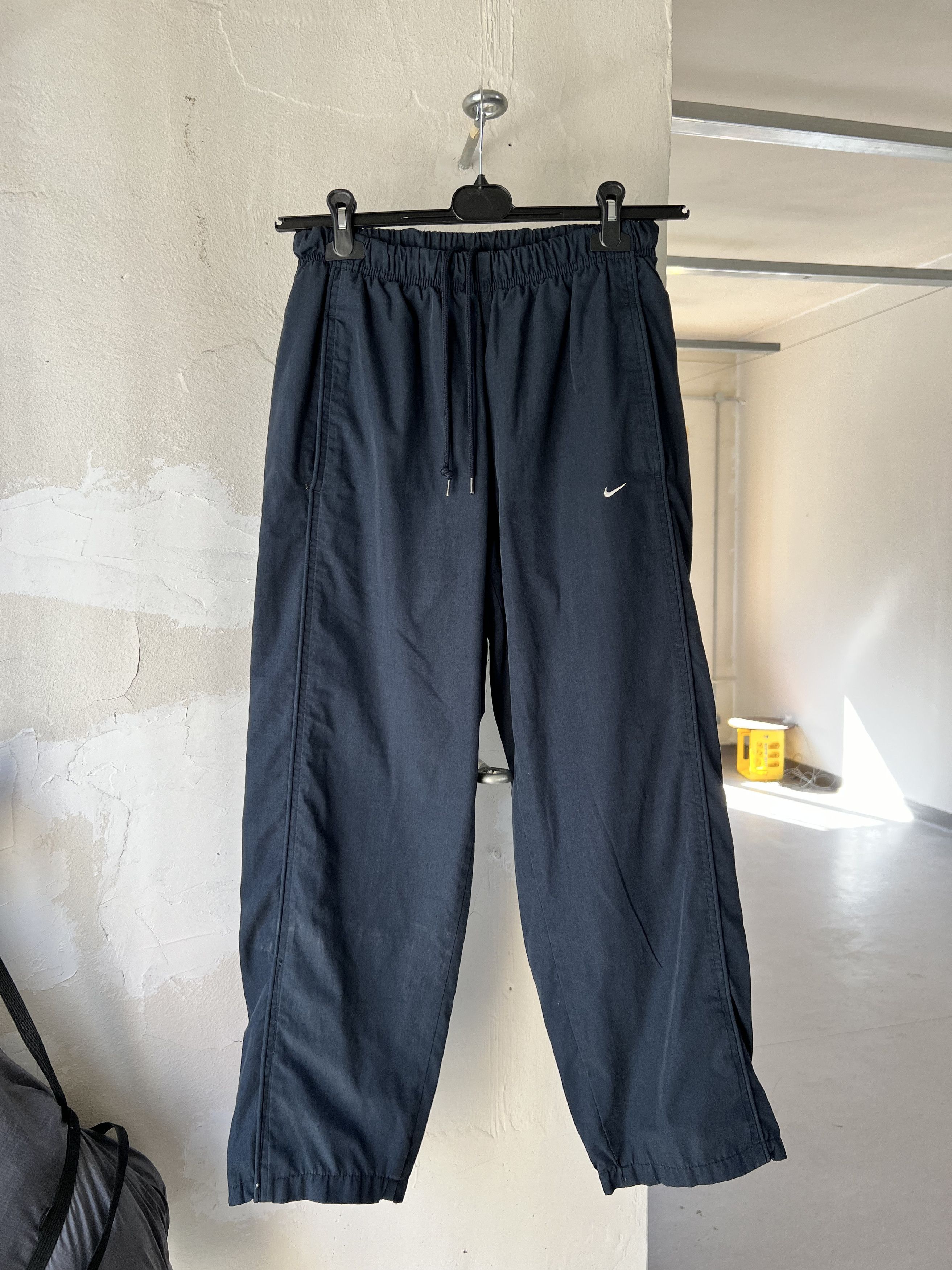 Nike ACG Nike Nylon Baggie Vintage Sport Pants y2k swoosh Size US 30 / EU 46 - 1 Thumbnail