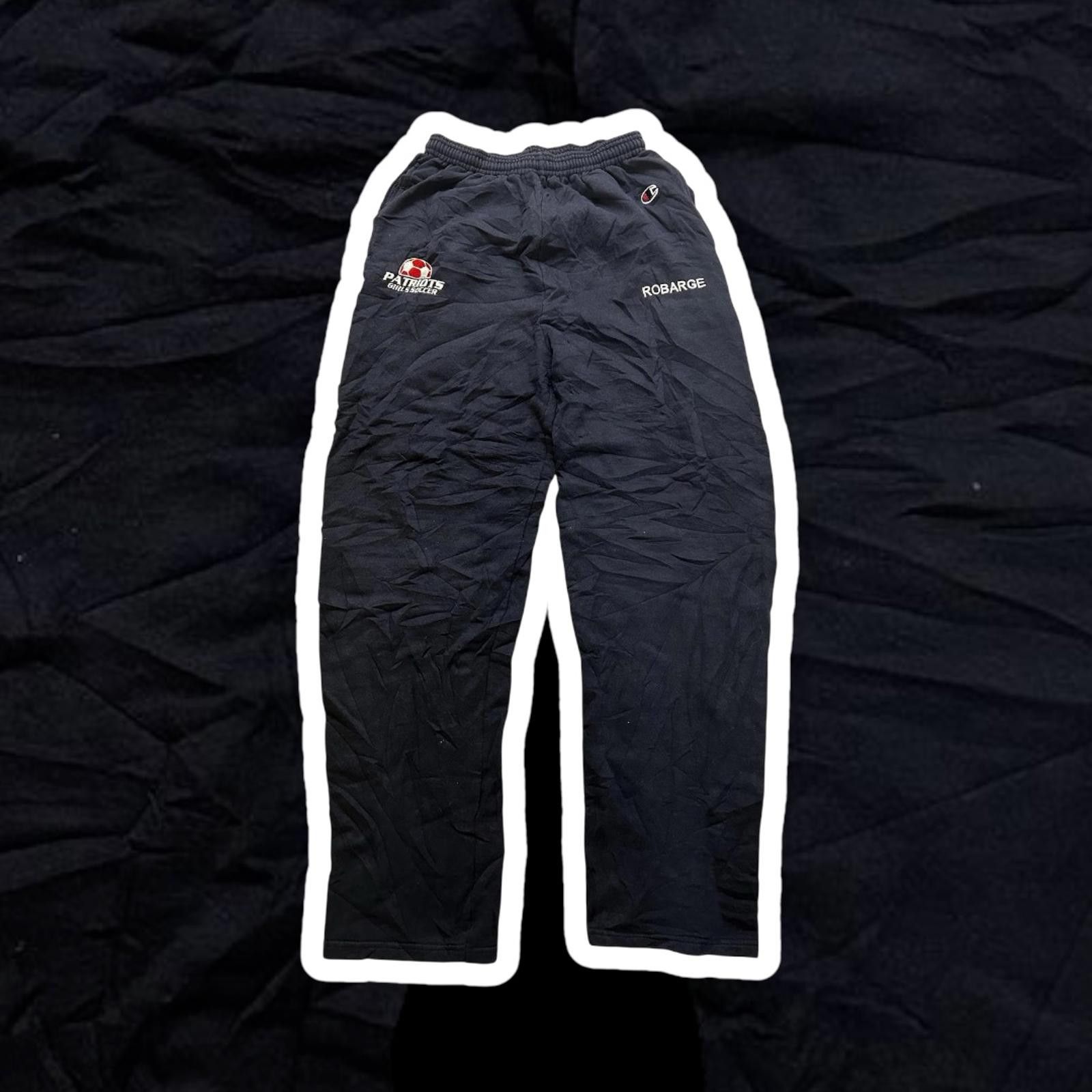 Champion Champion Black Sweatpants with Embroidered Size 32" / US 10 / IT 46 - 1 Thumbnail