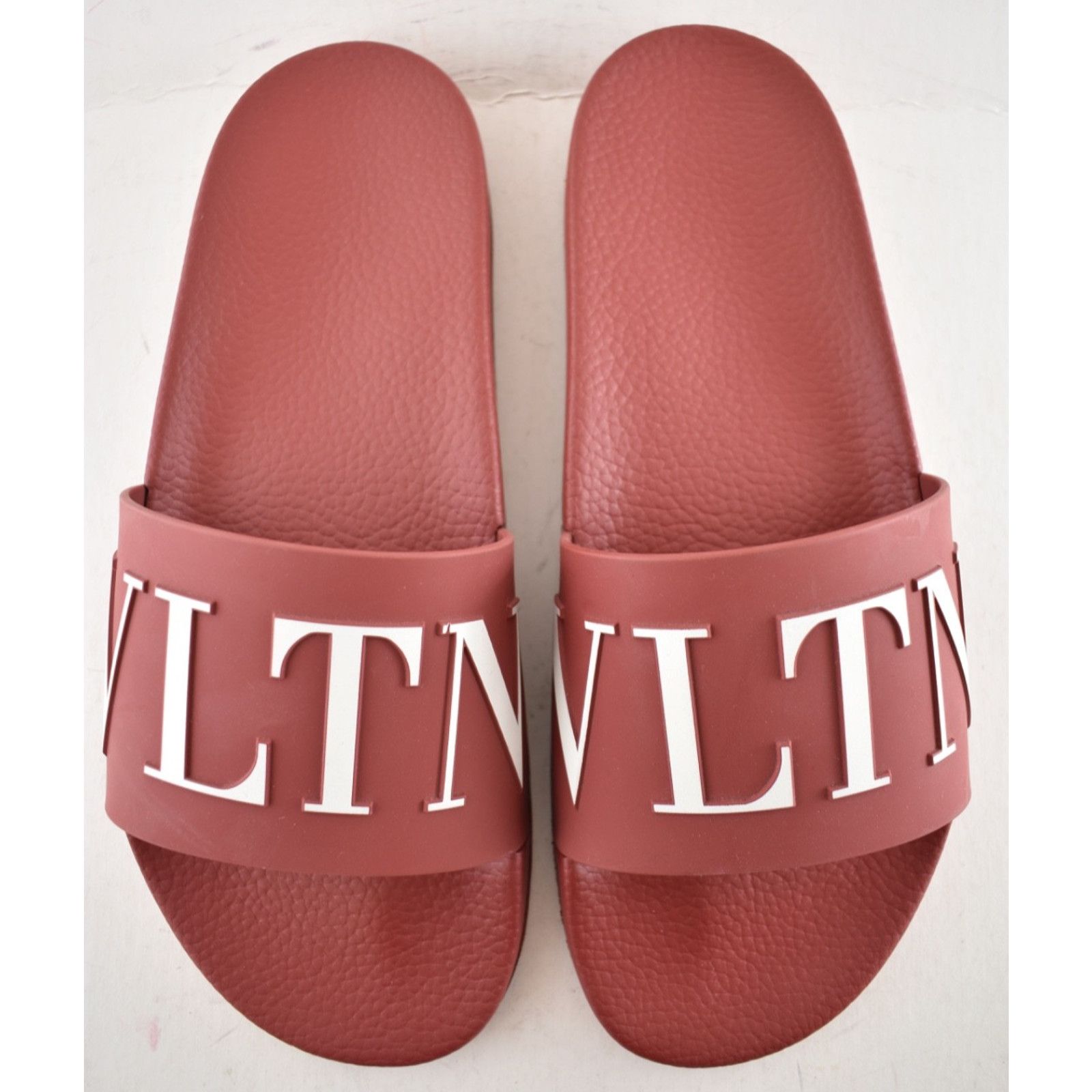 Valentino Valentino Garavani VLTN Red White Logo Pool Slide 44 11 Size US 11 / EU 44 - 7 Thumbnail
