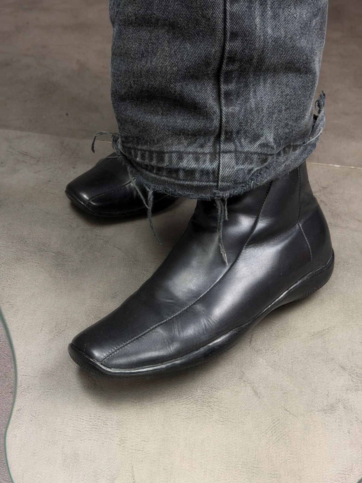 Prada Prada 90’s square toes archive high top leather boots Size US 9.5 / EU 42-43 - 13 Thumbnail