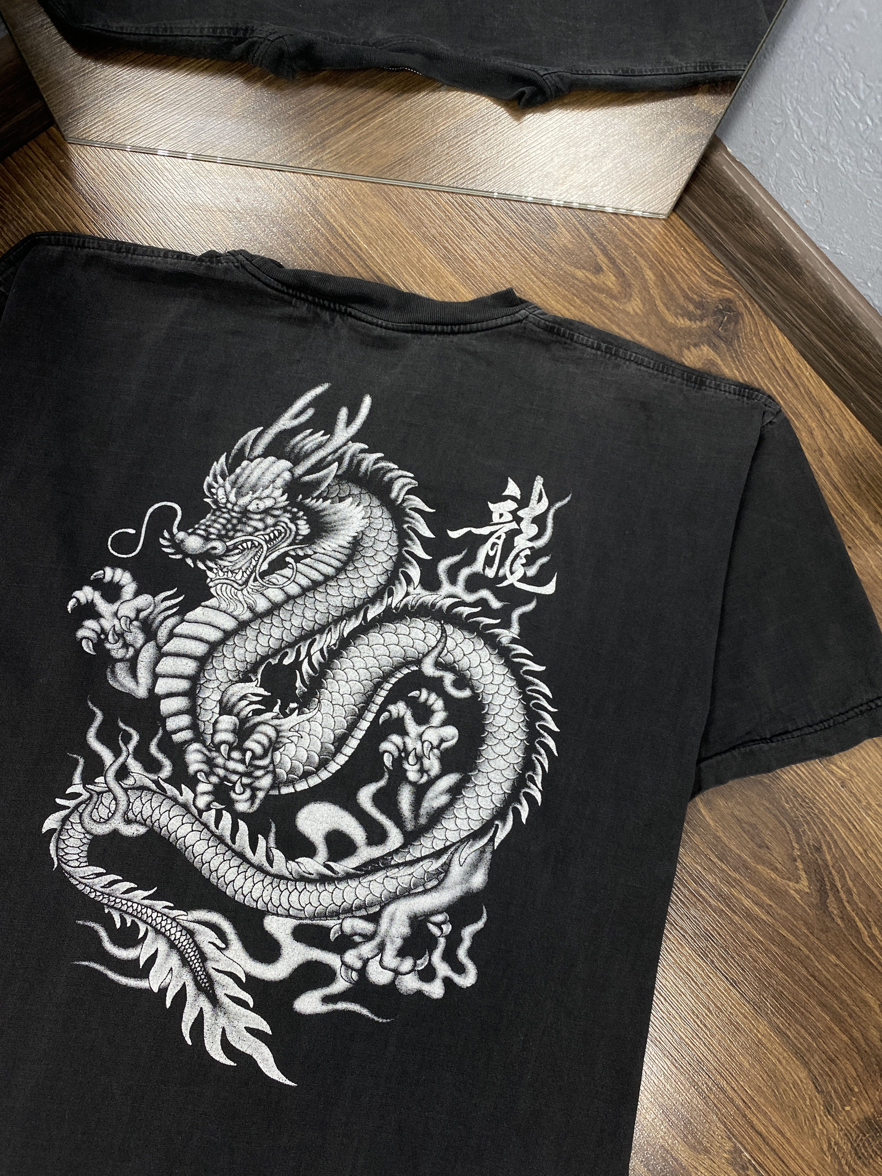 Japanese Brand × Vintage Vintage Japanese style dragon print t-shirt Size US XL / EU 56 / 4 - 8 Thumbnail