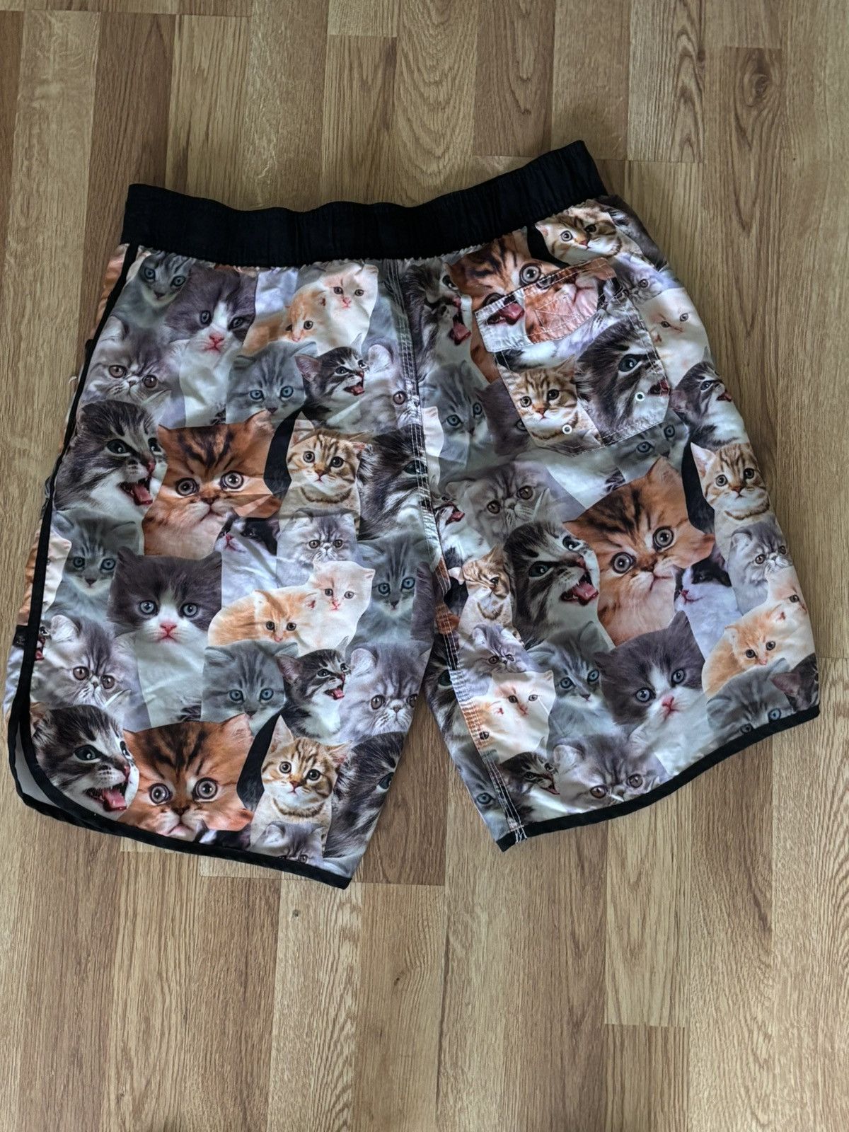 Other Cat Swim Shorts Size US 32 / EU 48 - 2 Thumbnail