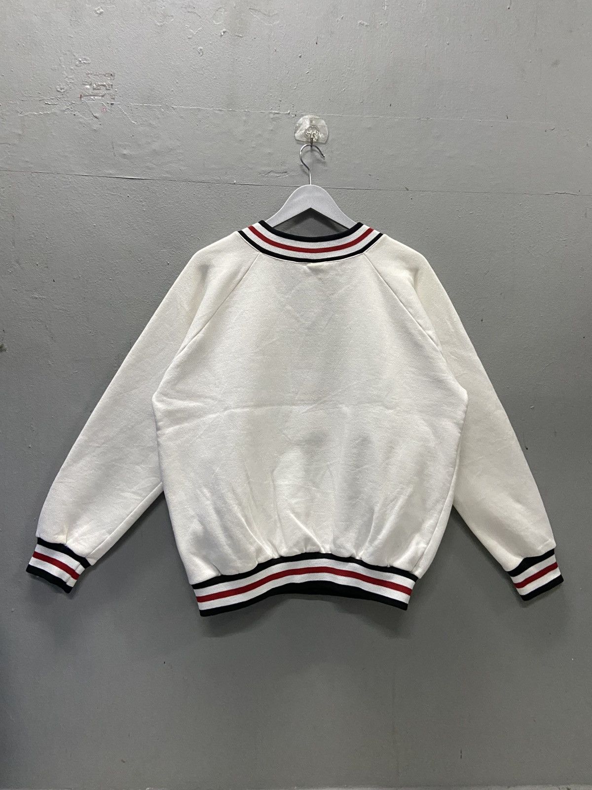 Vintage VINTAGE SHS VARSITY V-NECK SWEATSHIRT Size US XL / EU 56 / 4 - 8 Thumbnail