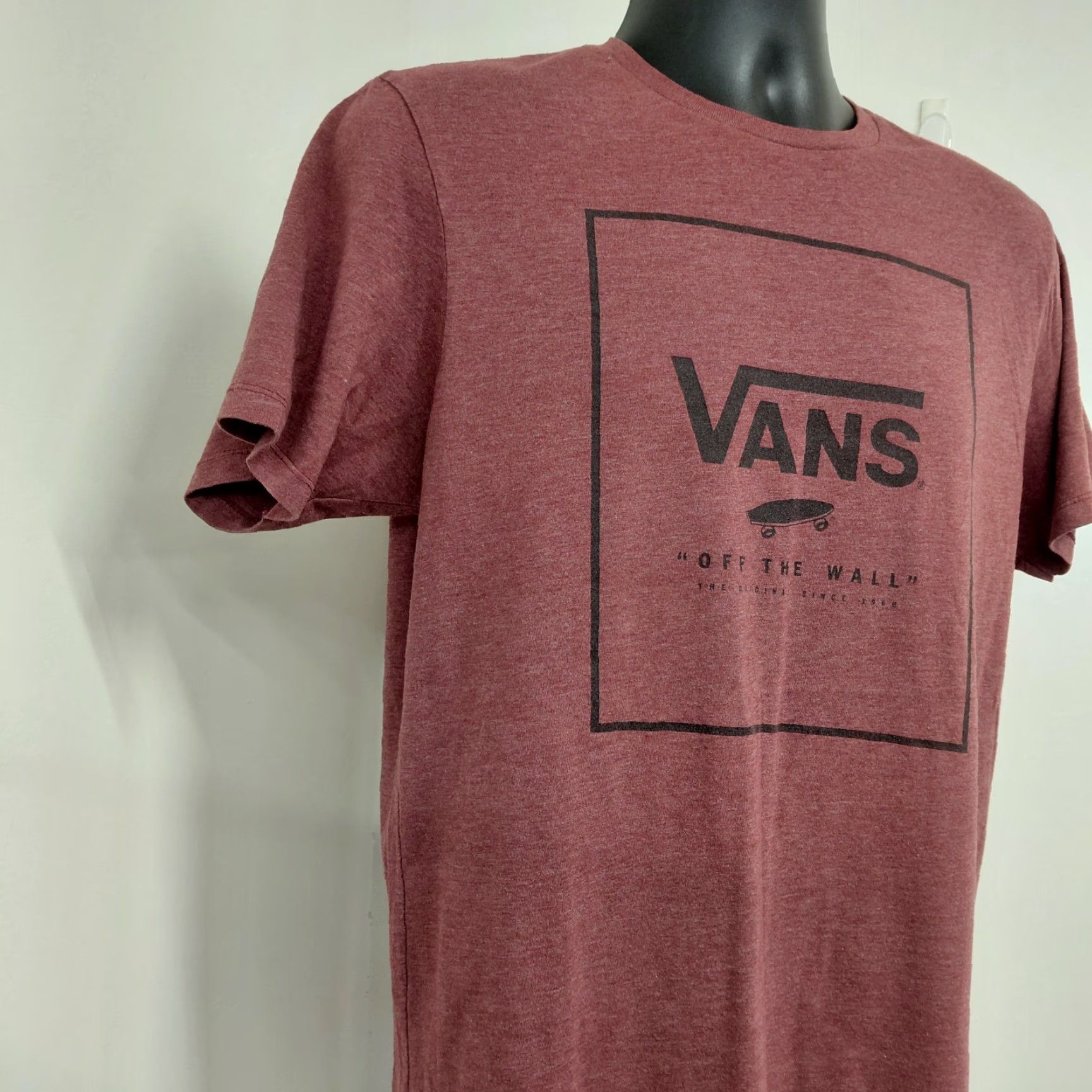 Vans Vans Off The Wall Tshirt Men’s Size M Maroon The Original Since 1966 Skater Shirt Logo Crew Neck Medium Red Size US M / EU 48-50 / 2 - 3 Thumbnail