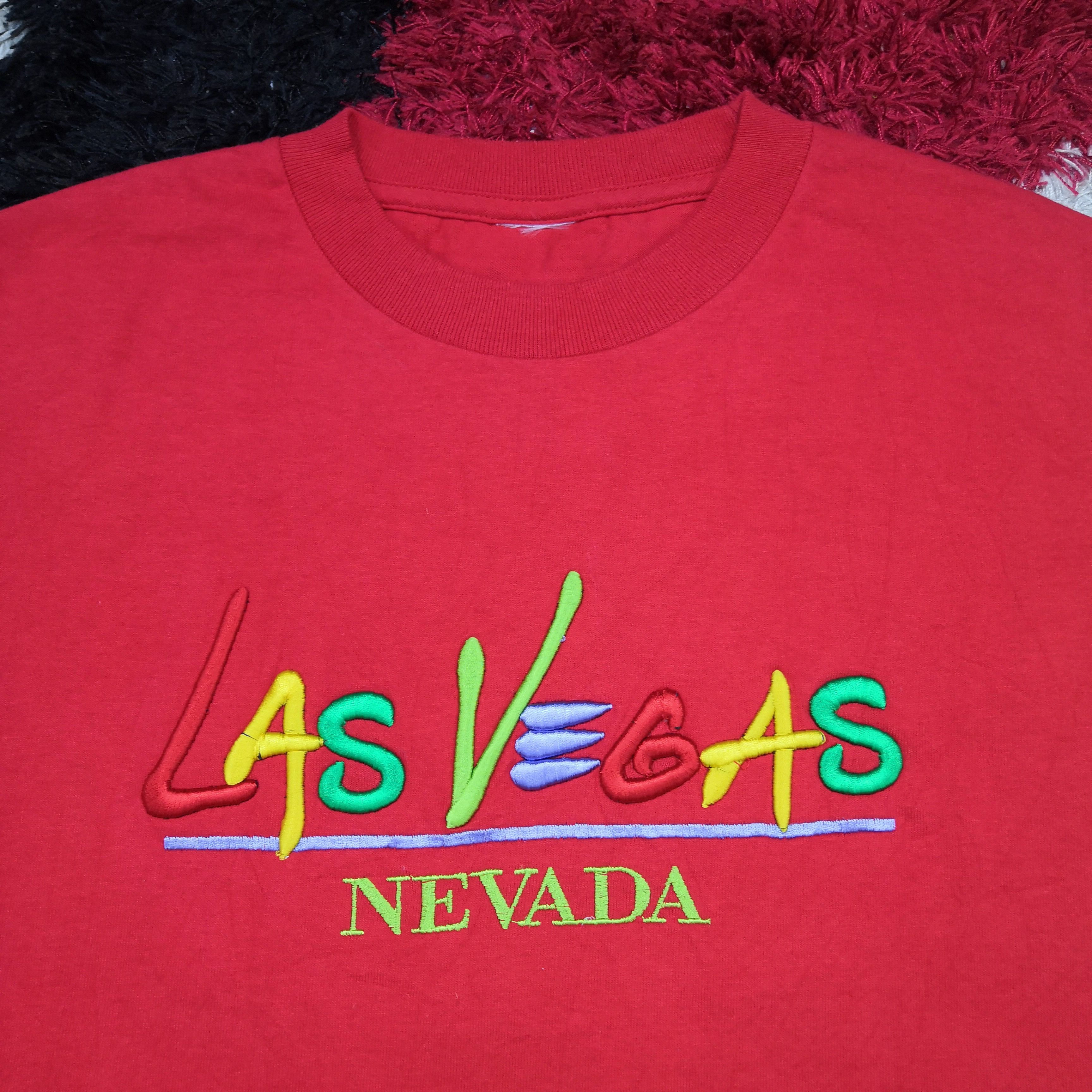 Vintage Vintage 90s Las Vegas Nevada T-Shirt Crewneck Tees Size US S / EU 44-46 / 1 - 3 Thumbnail