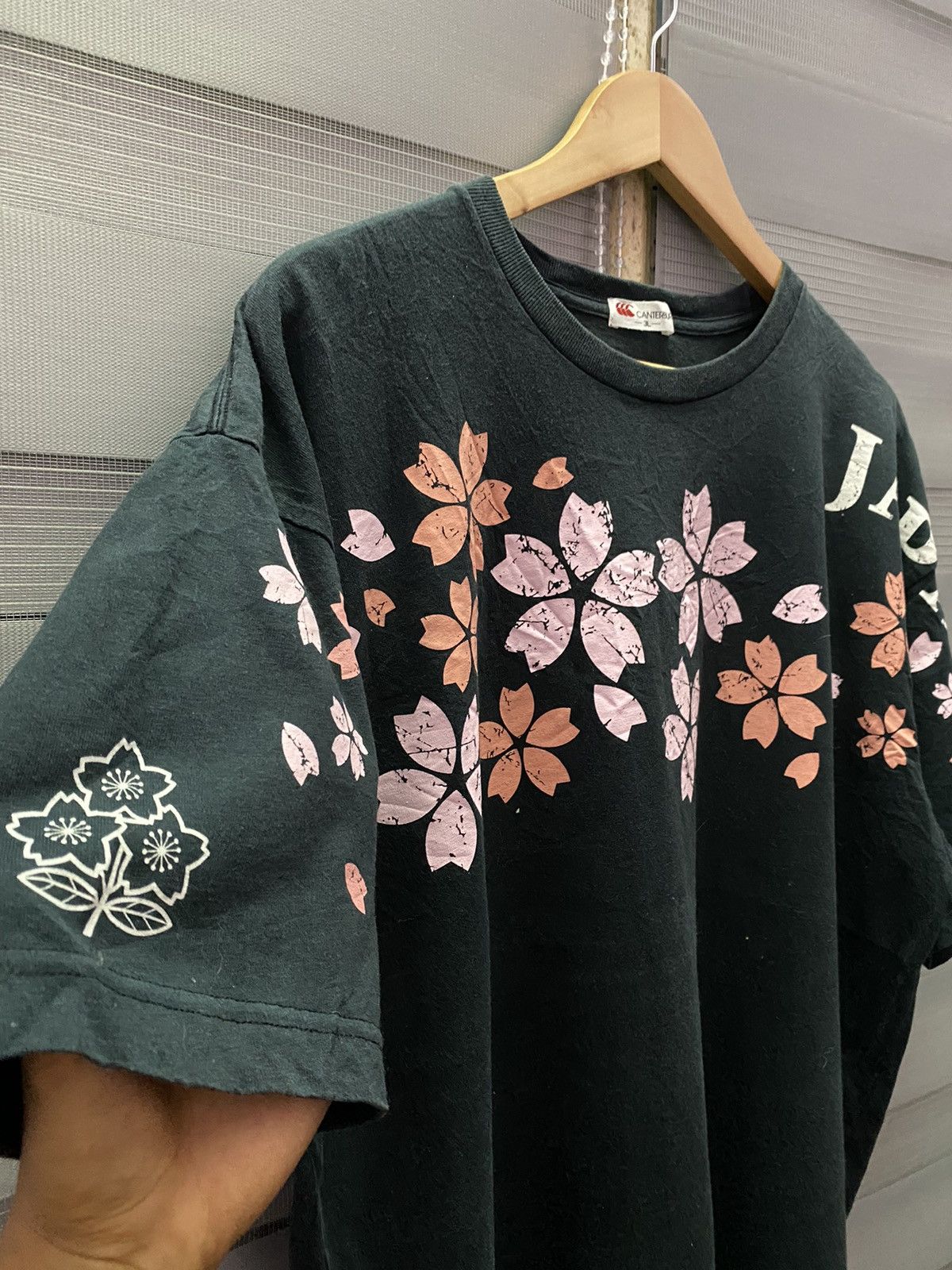 Canterbury of New Zealand Vintage Canterbury Rugby Japan Design Sakura Ter Size US XXL / EU 58 / 5 - 4 Thumbnail