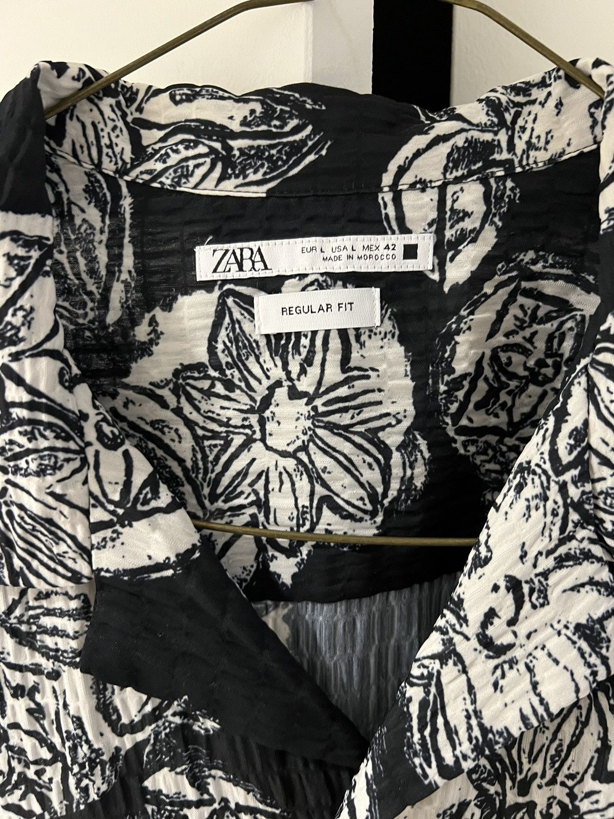 Zara Zara short sleeve button up Size US L / EU 52-54 / 3 - 2 Thumbnail