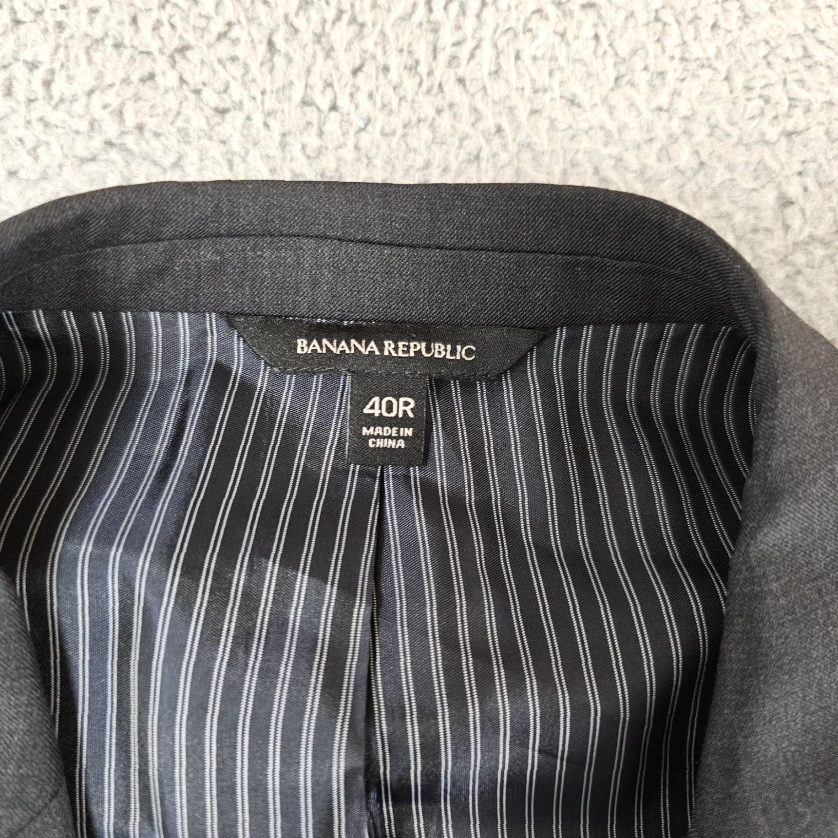 Banana Republic Banana Republic Suit Jacket Mens 40R Gray Wool Regular Fit Two-Button Notch Lapel 120s Marzotto Business Formal Wedding Size 40R - 2 Thumbnail