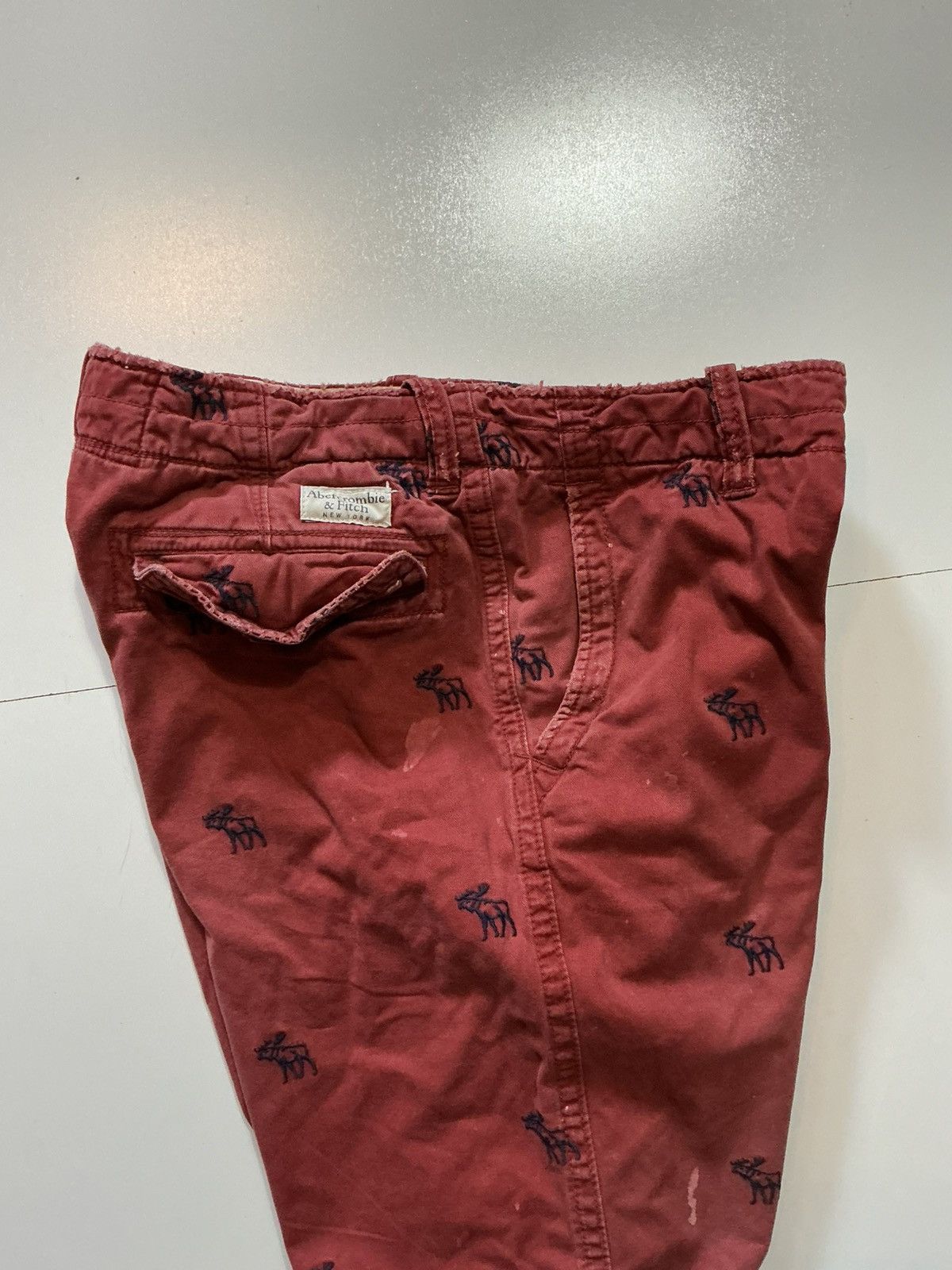 Abercrombie & Fitch Abercrombie & Fitch New York Vintage Y2K Moose Cargo Shorts Size US 30 / EU 46 - 14 Thumbnail