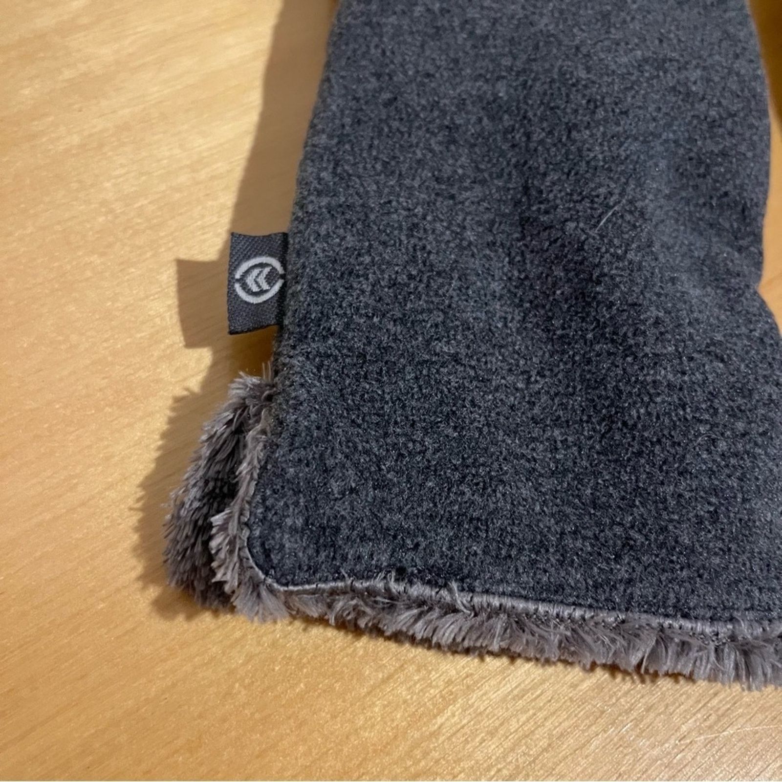 Other Isotoner Gloves Thinsulate Ultra Insulation Fleece Lined Size ONE SIZE - 3 Thumbnail