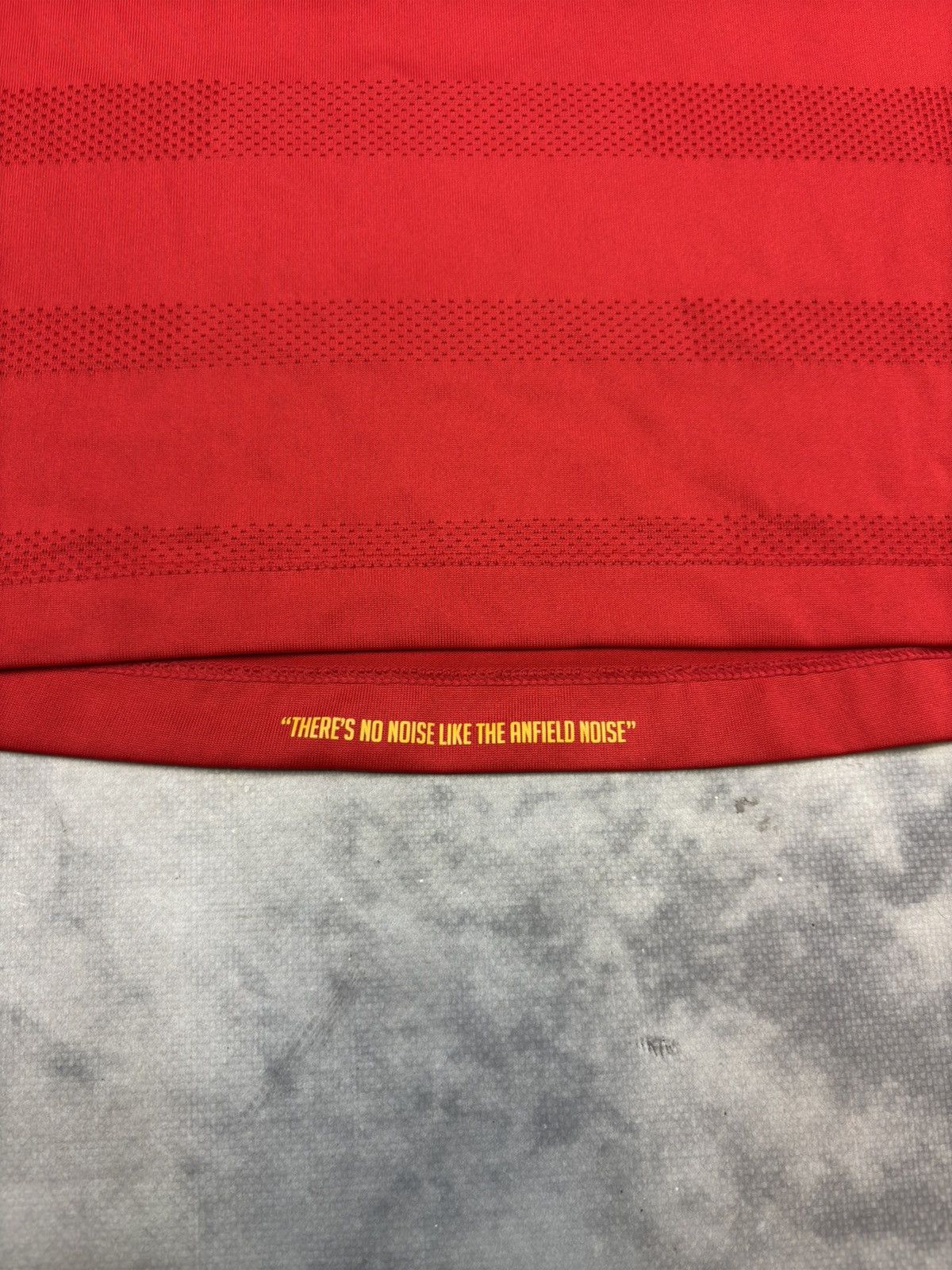 New Balance New balance Liverpool 2016 2017 Home Football Shirt Jersey Size US XL / EU 56 / 4 - 3 Thumbnail