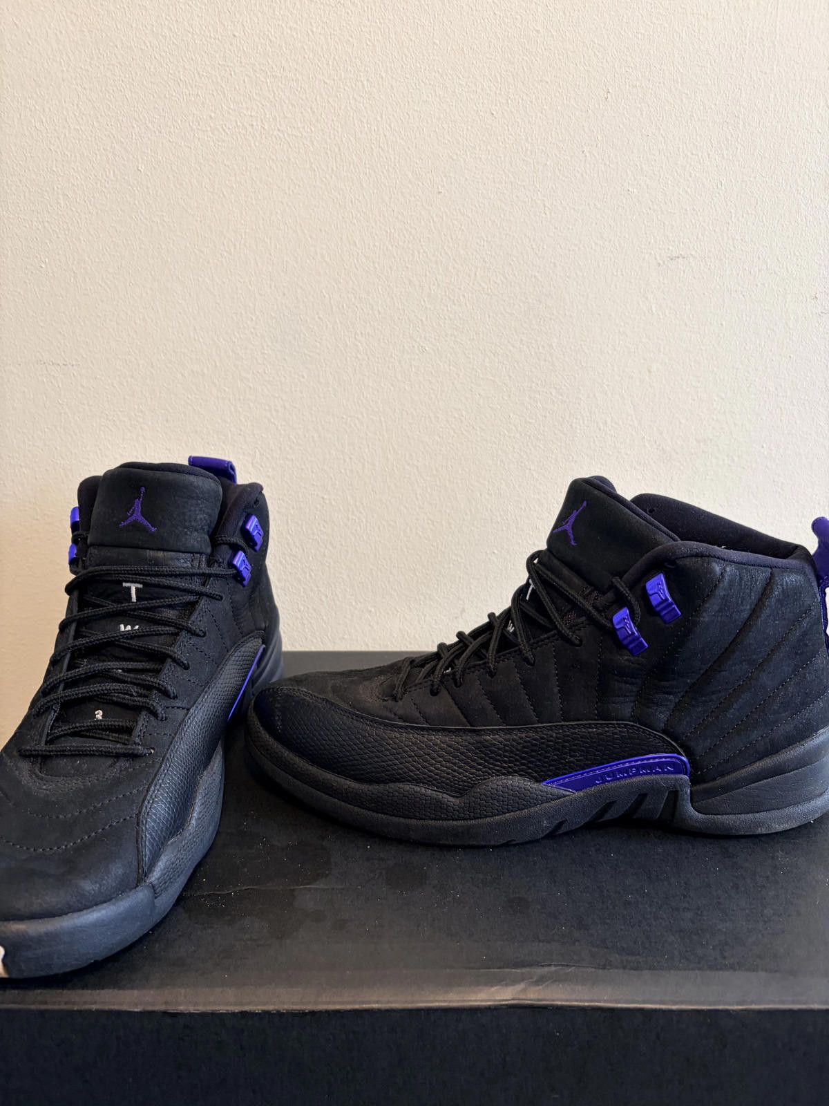 Jordan Brand Air Jordan 12 Retro Dark Concord Blk/Purple Shoe (Size 10.5) Size US 10.5 / EU 43-44 - 5 Thumbnail