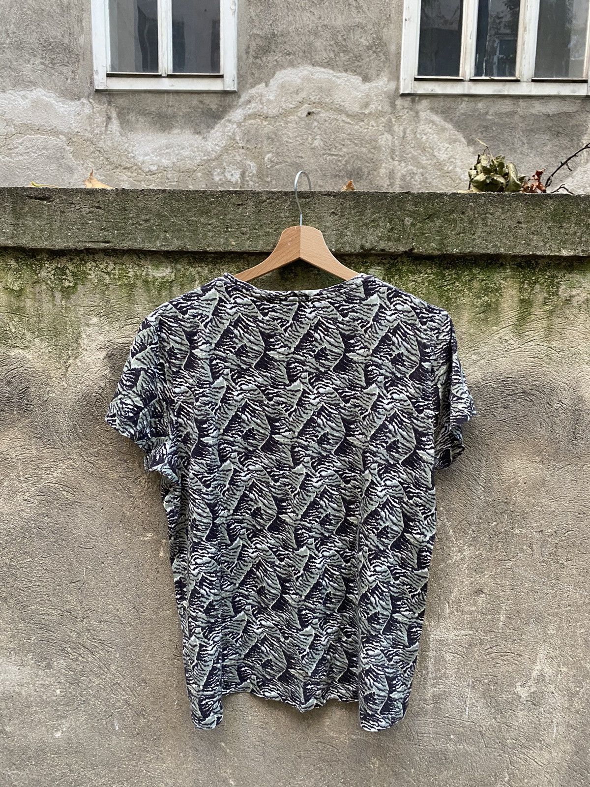 Acne Studios Acne Studios Overprinted T-Shirt Size US S / EU 44-46 / 1 - 6 Thumbnail